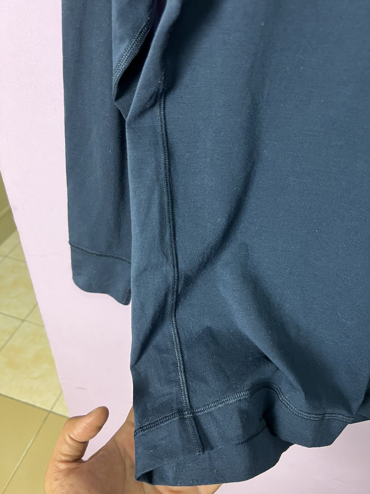 Lemaire × Uniqlo 🔥Uniqlo U Elastic Long Sleeves Tees Size US S / EU 44-46 / 1 - 9 Thumbnail