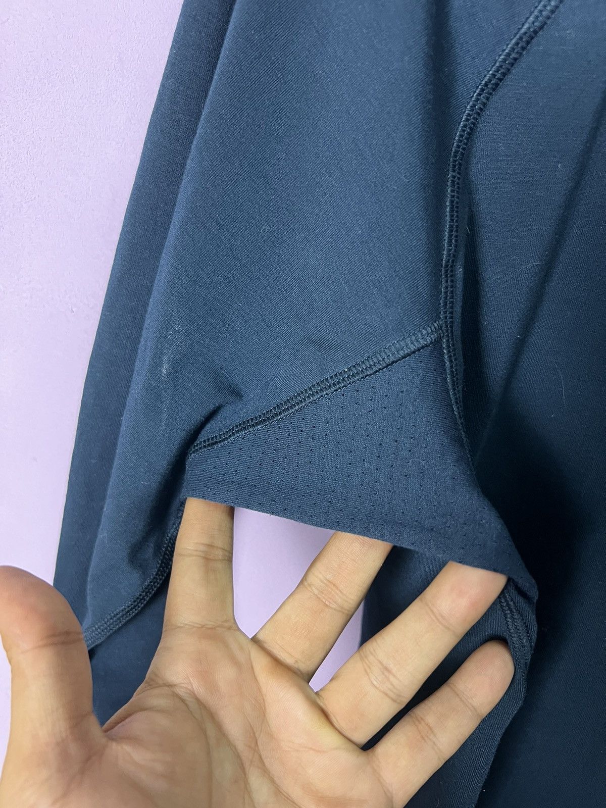 Lemaire × Uniqlo 🔥Uniqlo U Elastic Long Sleeves Tees Size US S / EU 44-46 / 1 - 8 Thumbnail