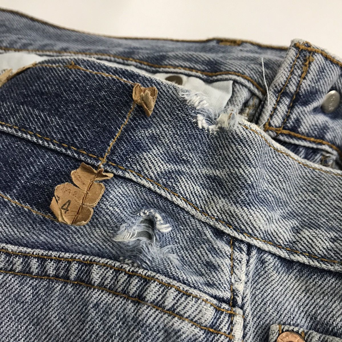 Levi's Vintage Clothing 90 Levi’s 501 Daicock koi Scales Custom Denim pants Size US 29 - 17 Thumbnail