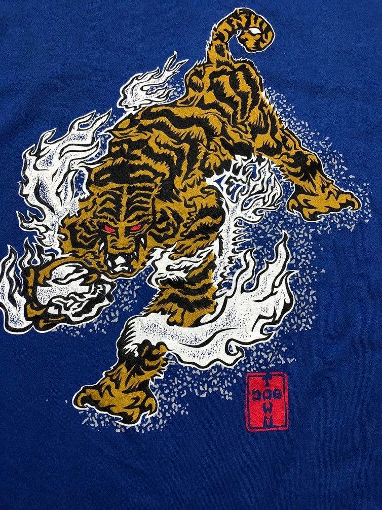Dogtown Vintage Dogtown Tiger Motive T-Shirt Size US L / EU 52-54 / 3 - 4 Thumbnail