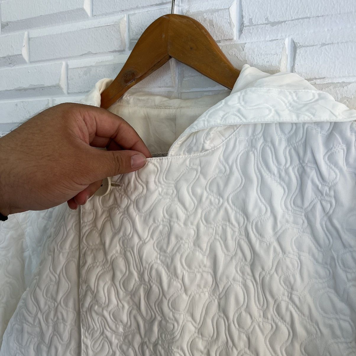 Issey Miyake VINTAGE CROPPED QUILTED JACKET IS ISSEY MIYAKE Size US M / EU 48-50 / 2 - 8 Thumbnail