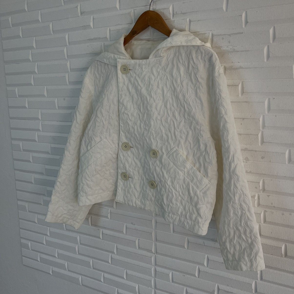 Issey Miyake VINTAGE CROPPED QUILTED JACKET IS ISSEY MIYAKE Size US M / EU 48-50 / 2 - 3 Thumbnail