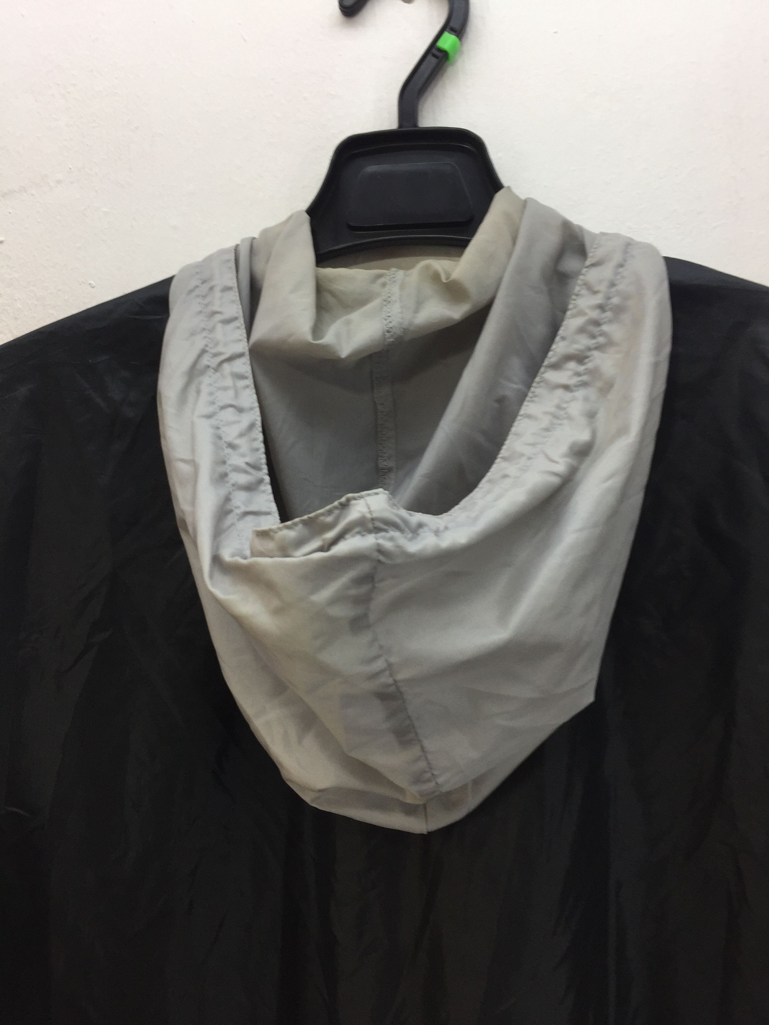 Levi's VINTAGE LEVIS NICE DESIGN NYLON WINDBREAKER JACKET Size US M / EU 48-50 / 2 - 10 Thumbnail