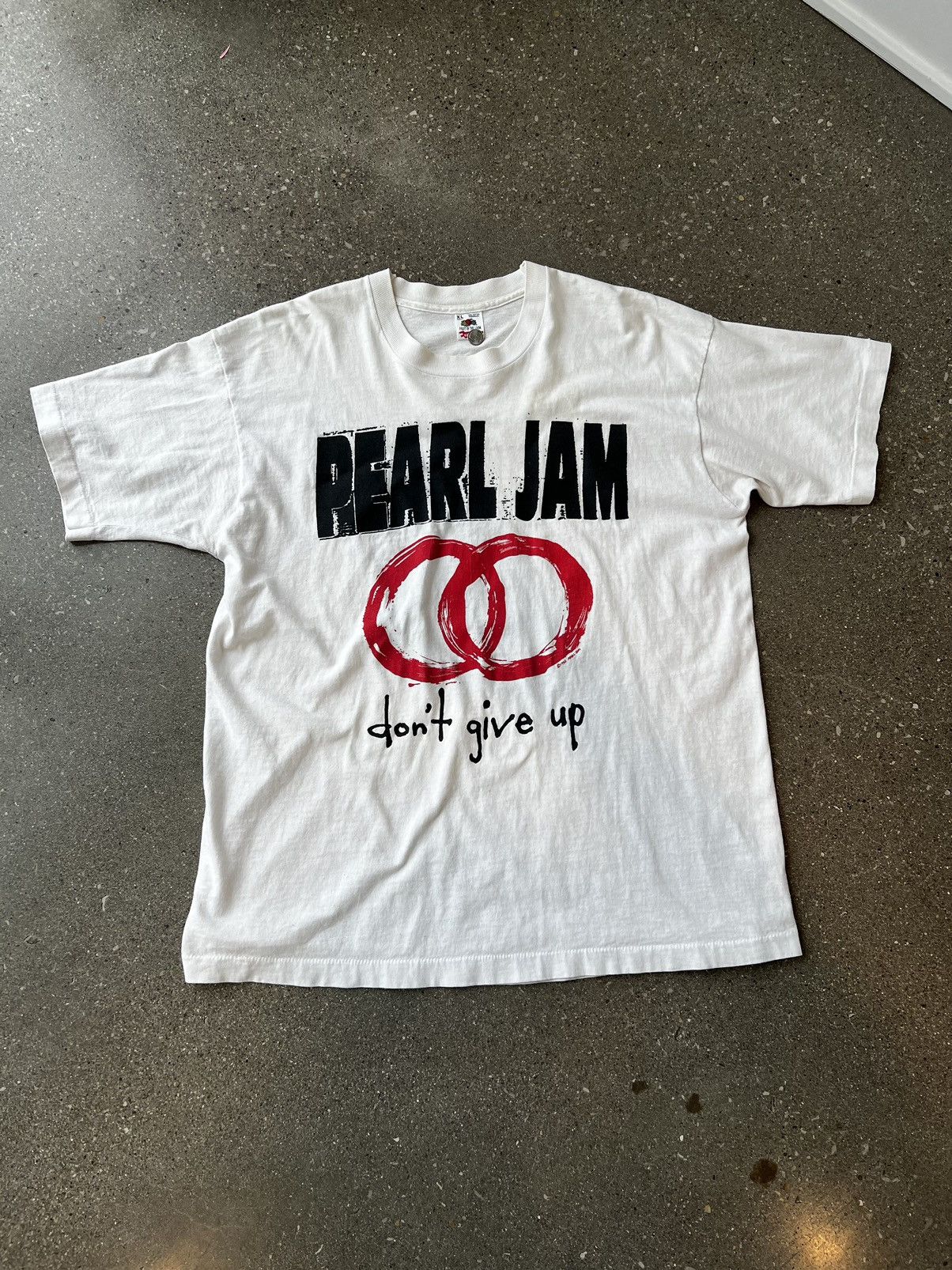 Vintage 1992 Euro Tour Pearl Jam ‘Don’t Give Up’ Tee