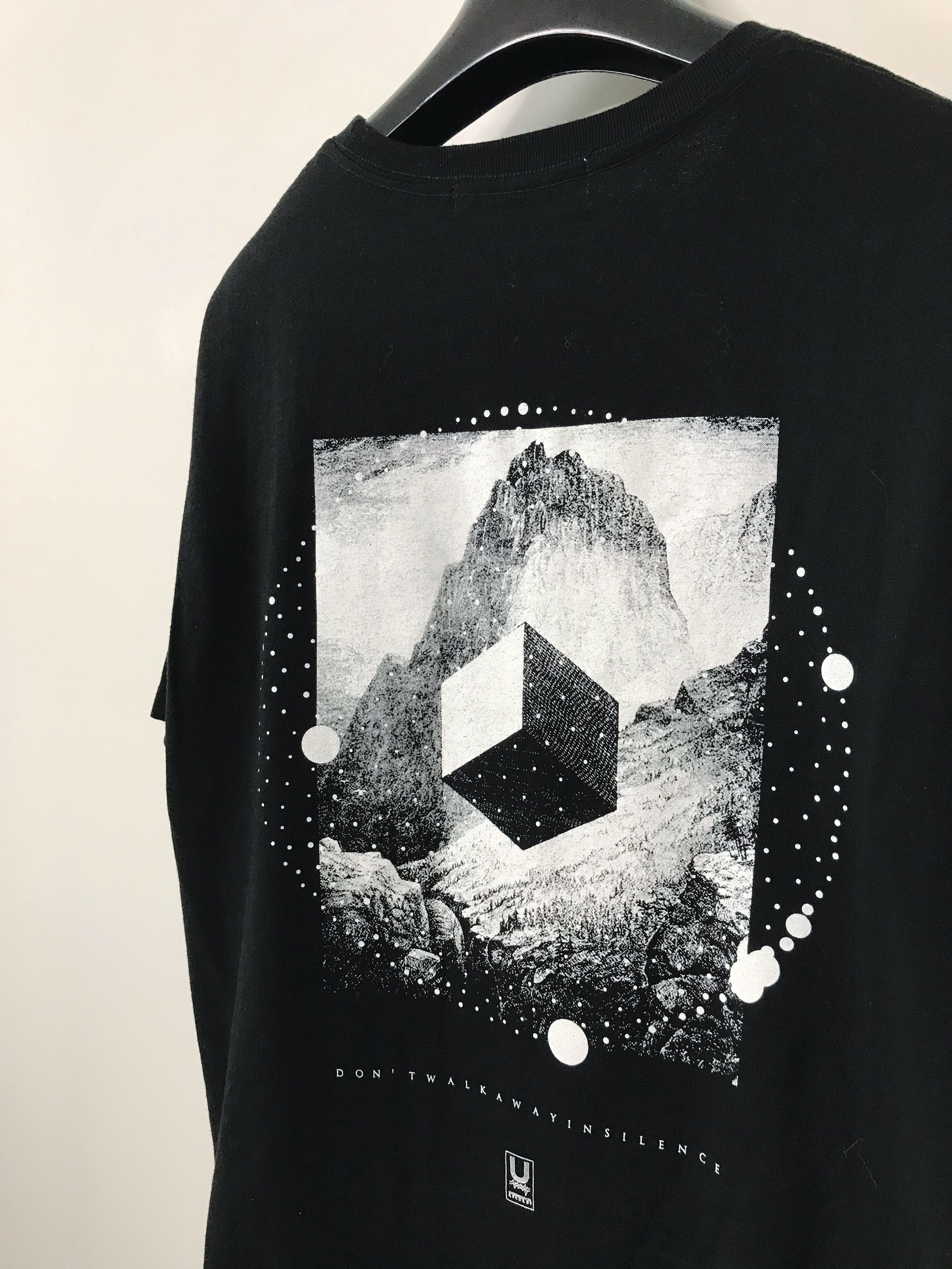 image of Jun Takahashi x Undercover Sz 2 Atmosphere Joy Division Away In Silence T Shirt in Black, Men's