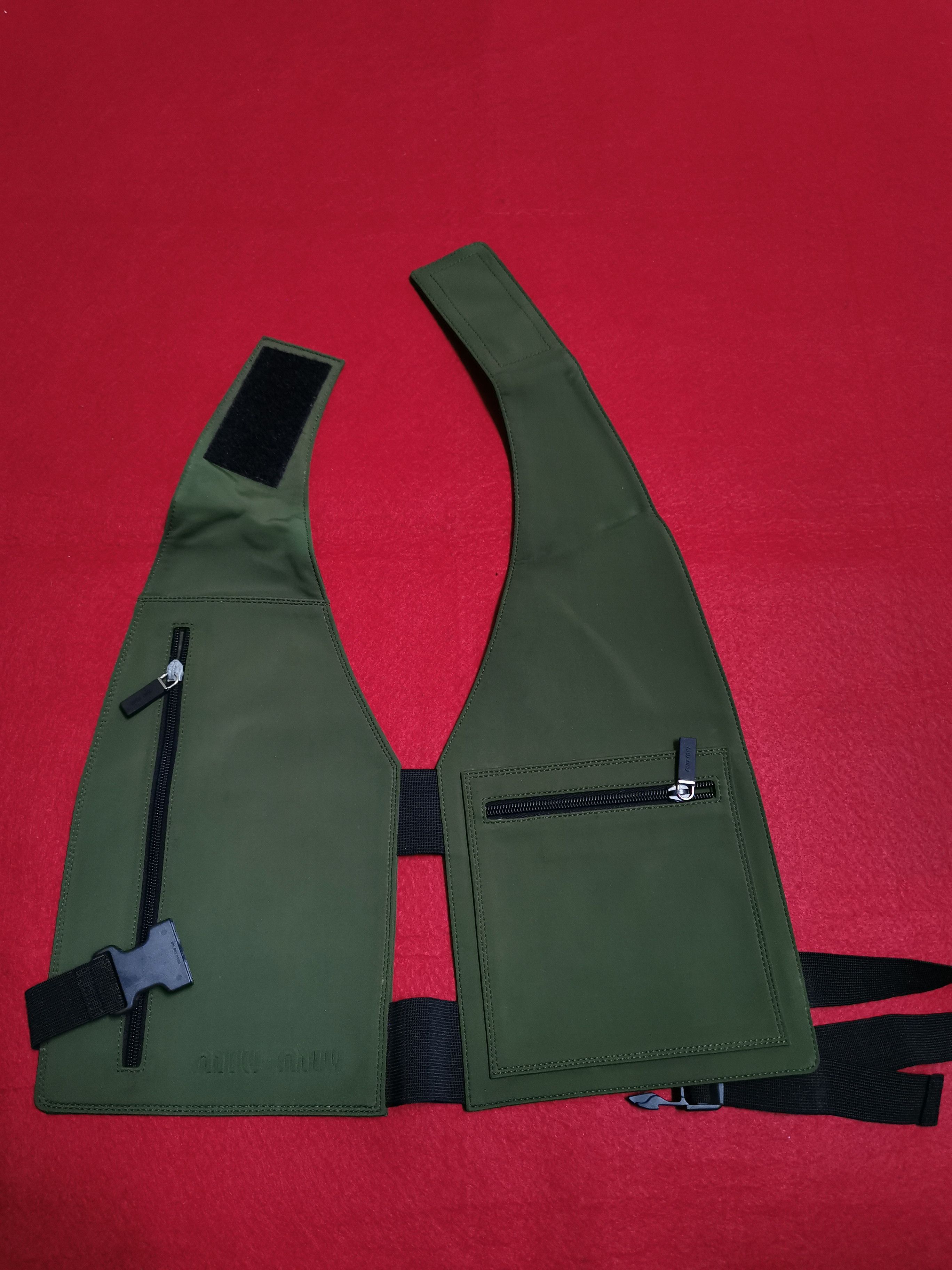 Miu Miu AW98 Chest Rig Holster Bag Size ONE SIZE - 6 Thumbnail