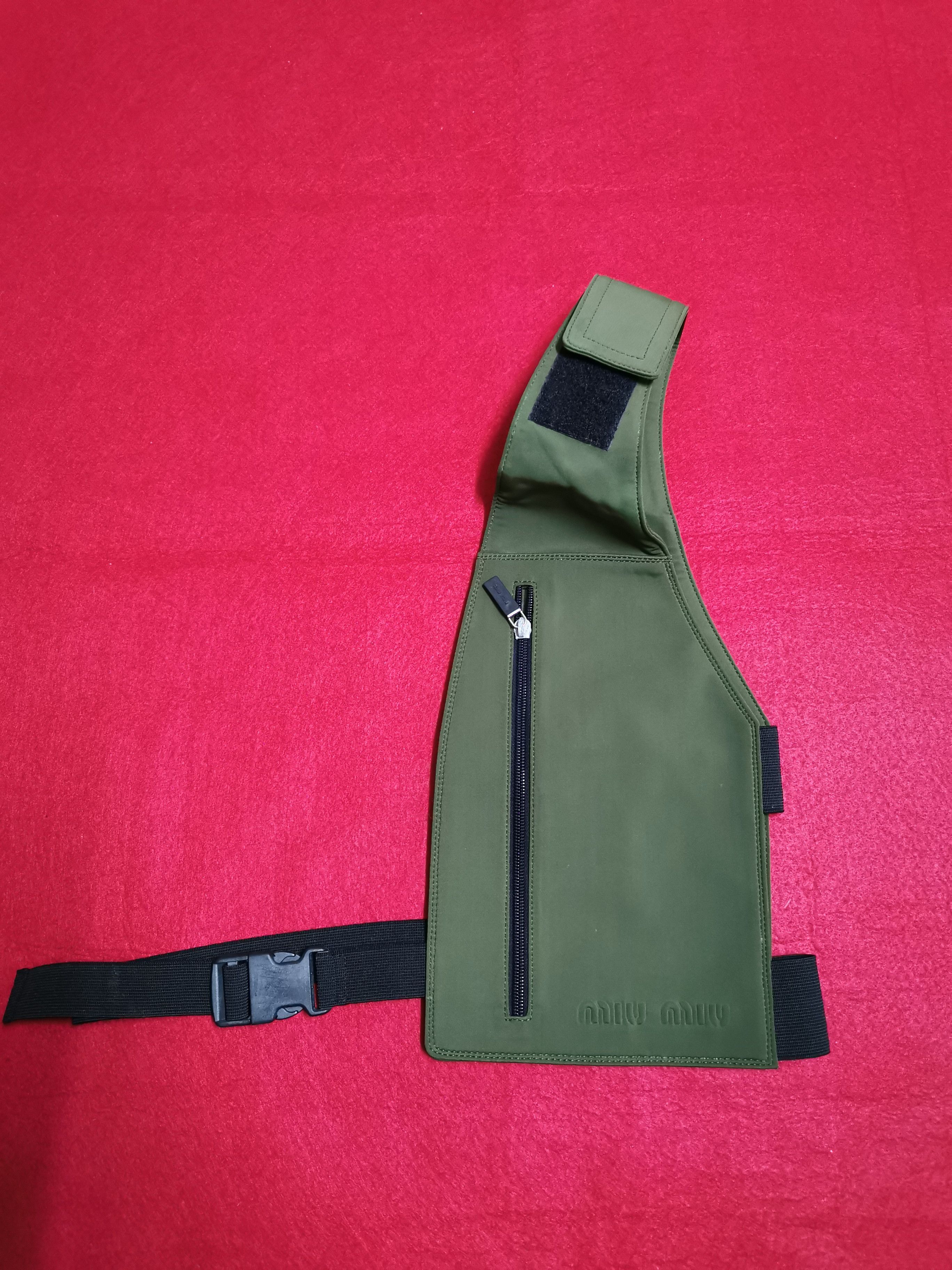 Miu Miu AW98 Chest Rig Holster Bag | Grailed