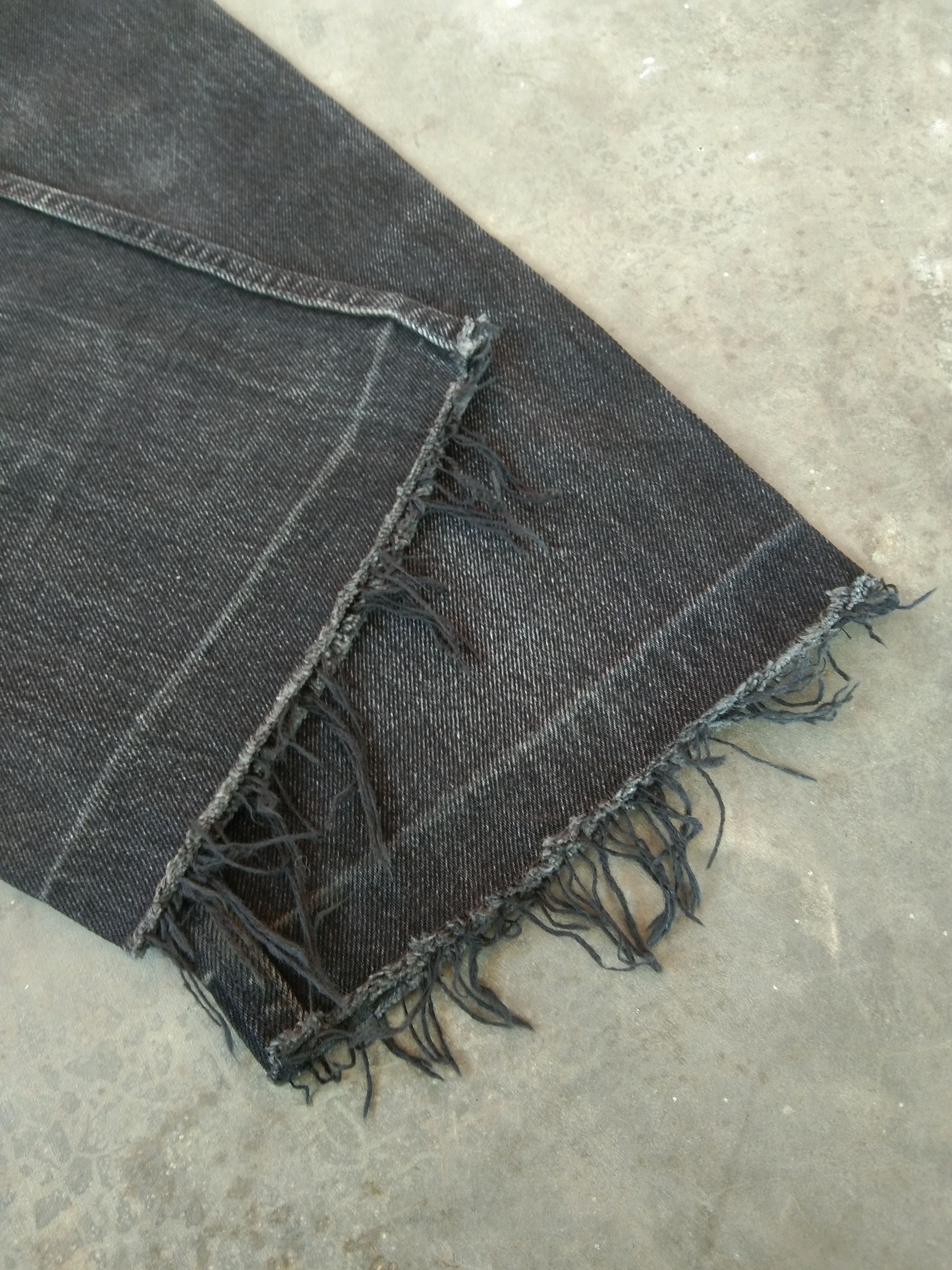 Levi's 90s Vintage Levi's 501 Made In USA Cropped Distressed Jeans Size US 29 - 3 Thumbnail