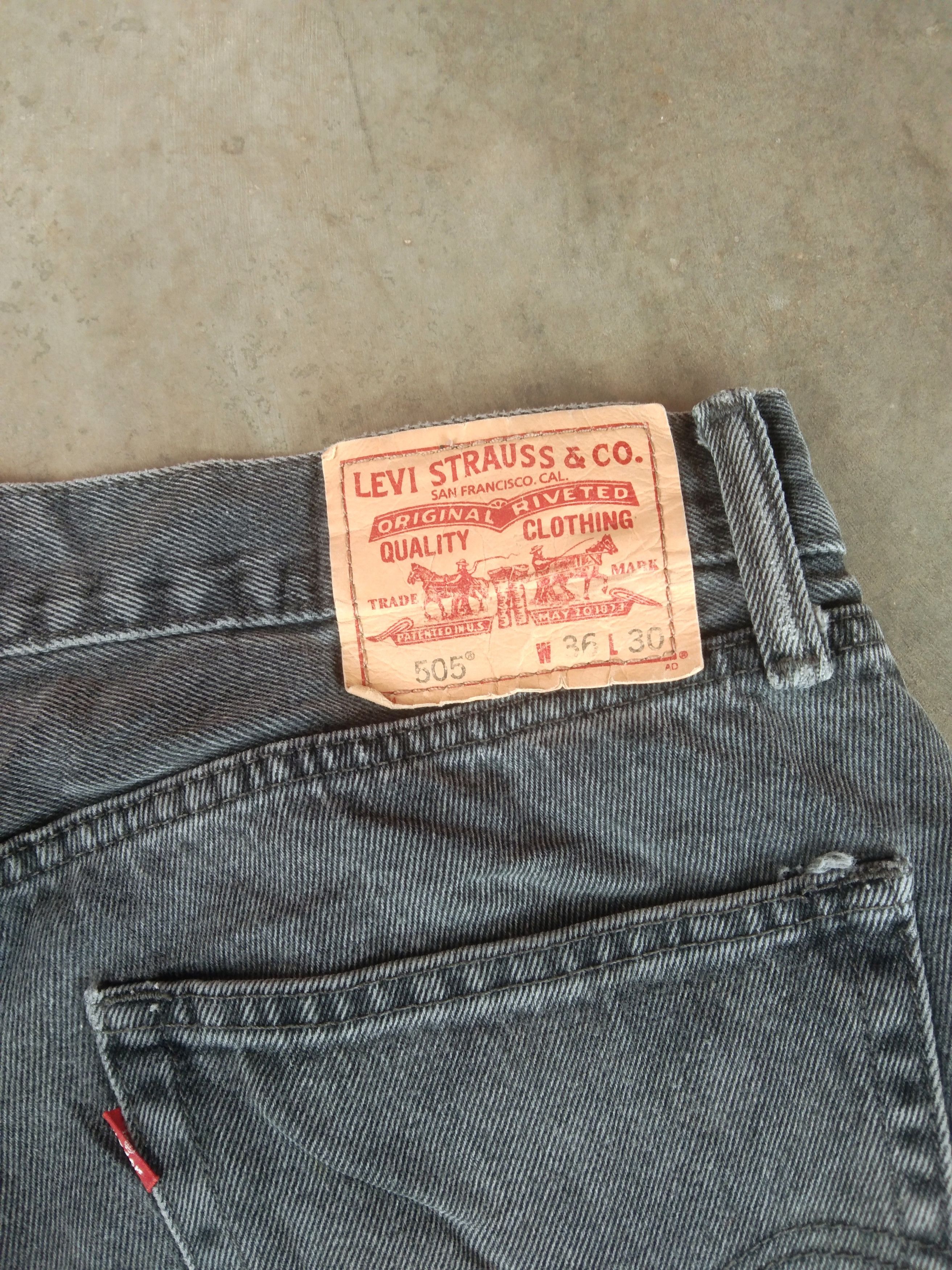 Levi's Vintage Levi's Jeans 505 Faded Black Straight Leg 36x30 Size US 36 / EU 52 - 5 Thumbnail