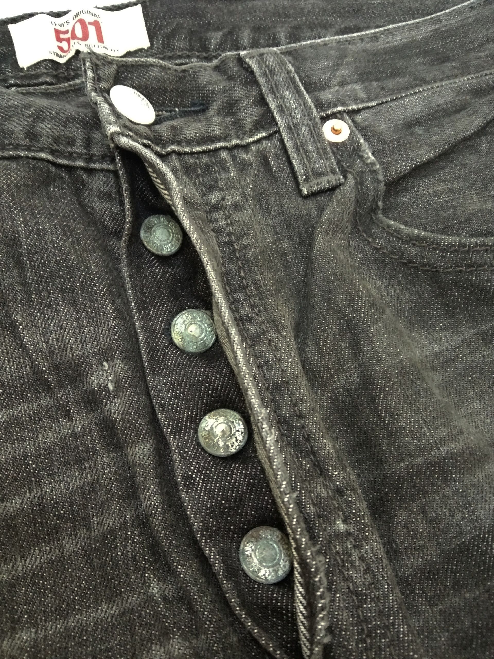 Levi's Vintage Levi's 501 Black Straight Leg Distressed Jeans 33x31 Size US 33 - 7 Thumbnail