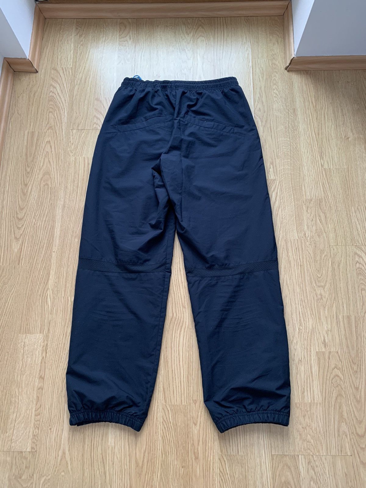 Nike × Vintage Vintage y2k Nike Navy Track Pants Swoosh Drill Nike Air Size US 32 / EU 48 - 3 Thumbnail