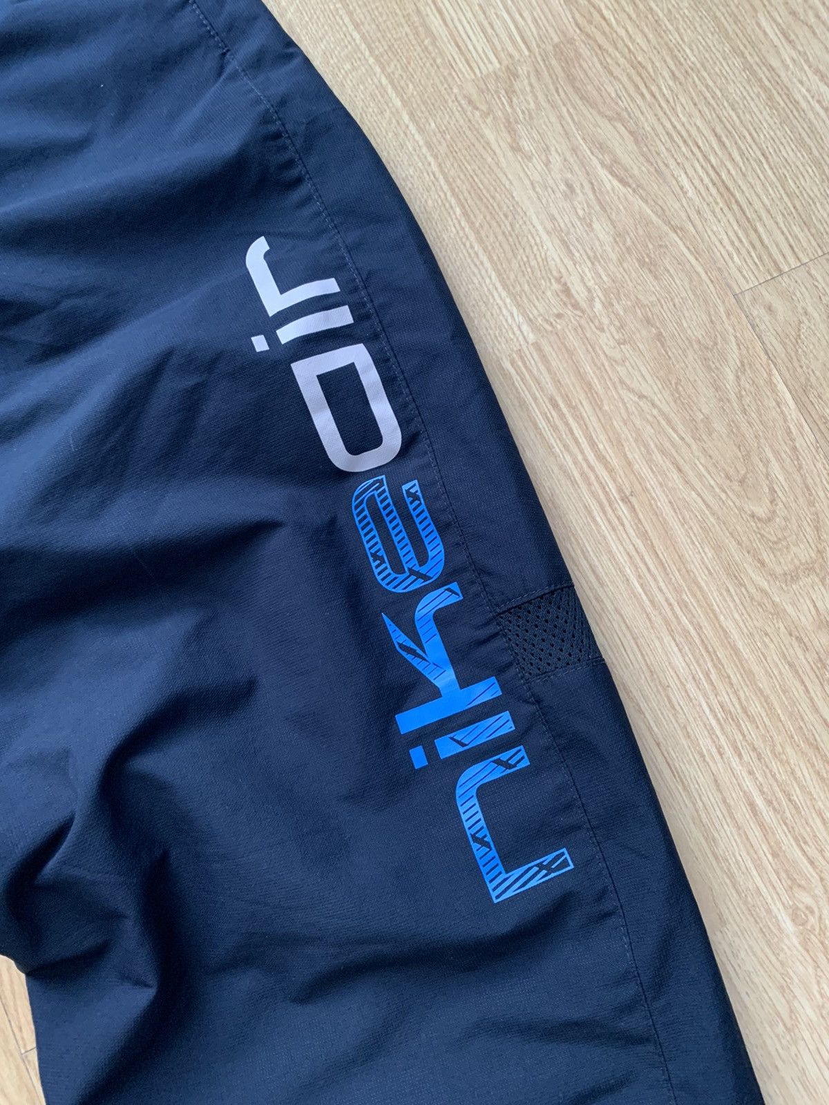 Nike × Vintage Vintage y2k Nike Navy Track Pants Swoosh Drill Nike Air Size US 32 / EU 48 - 4 Thumbnail