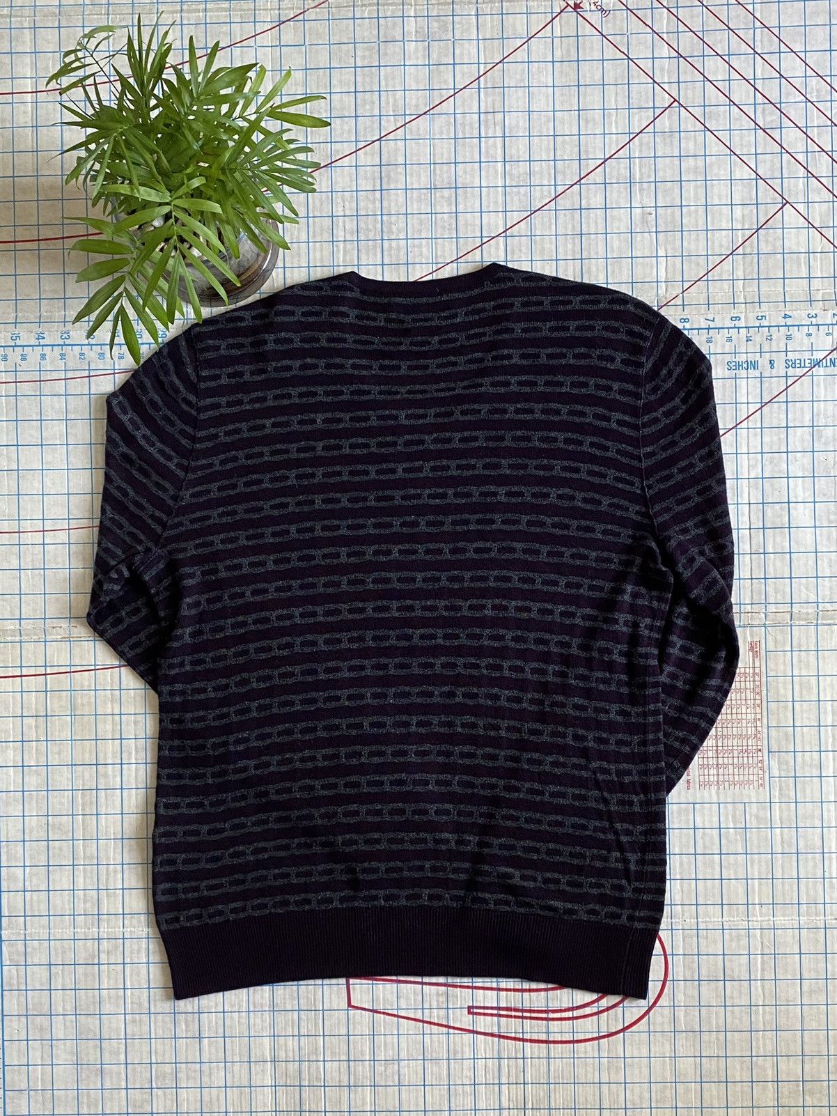 John Varvatos John Varvatos USA Luxe V Neck Sweater Size Large Size US L / EU 52-54 / 3 - 9 Thumbnail