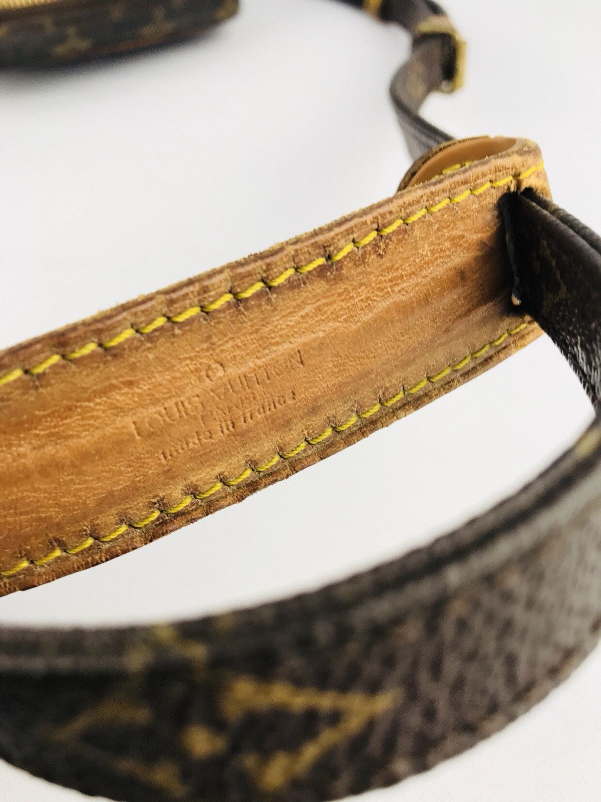 Louis Vuitton Authentic Louis Vuitton Amazon Cross body#6 Size ONE SIZE - 16 Thumbnail