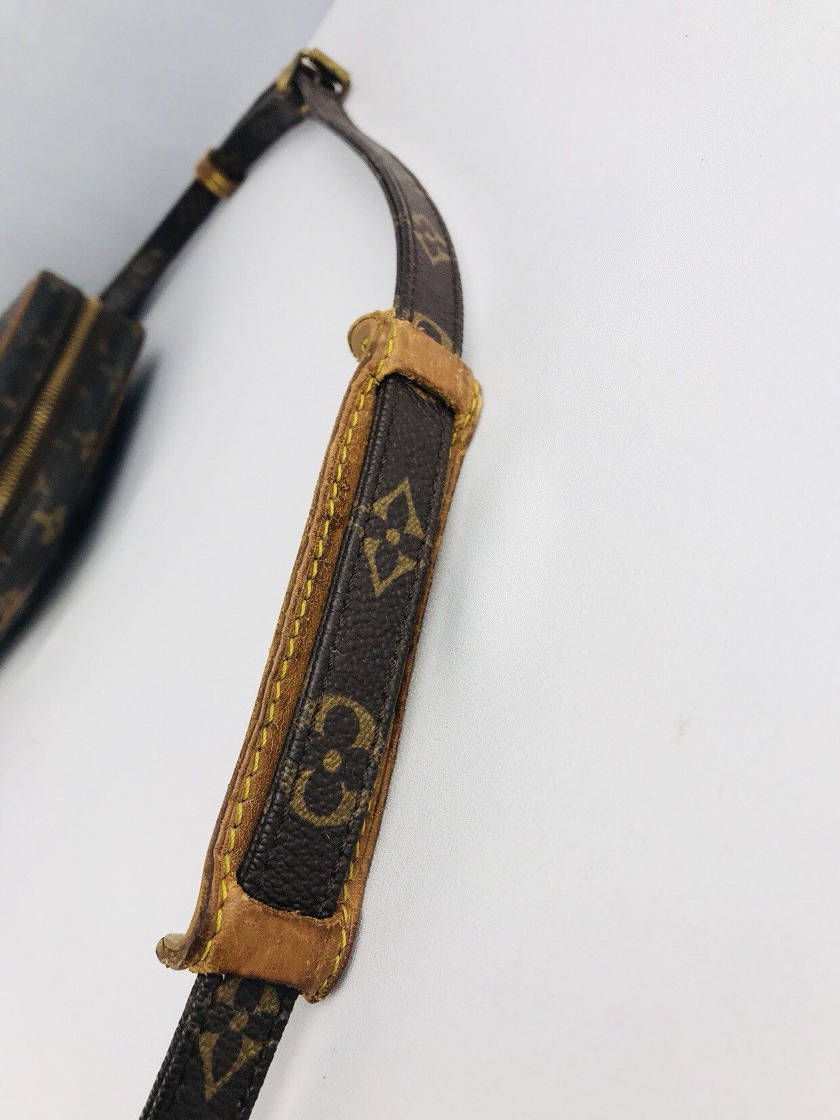 Louis Vuitton Authentic Louis Vuitton Amazon Cross body#6 Size ONE SIZE - 13 Thumbnail