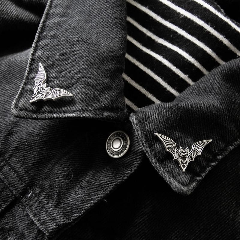 Jewelry 2pcs Bat Enamel Pin Size ONE SIZE - 1 Thumbnail