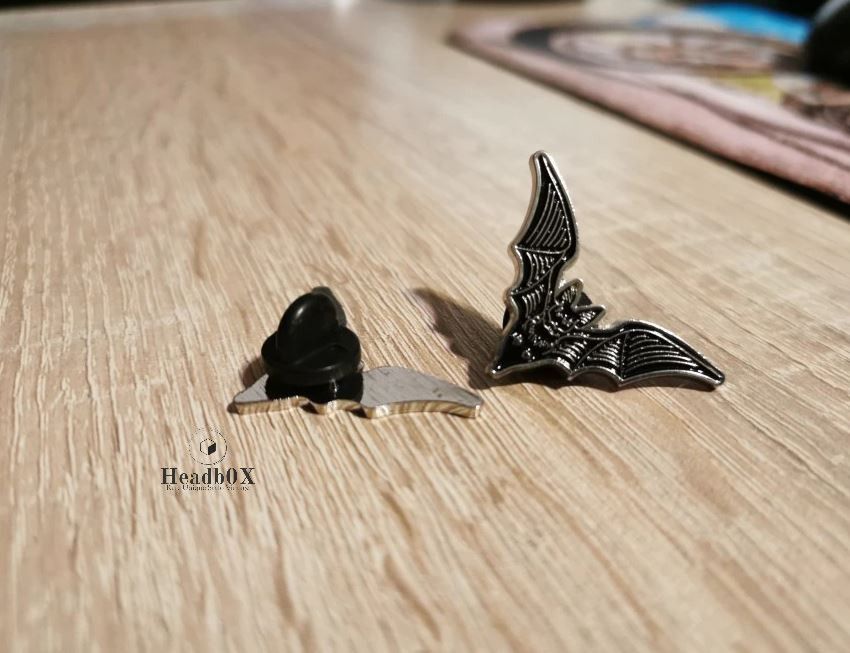 Jewelry 2pcs Bat Enamel Pin Size ONE SIZE - 5 Thumbnail