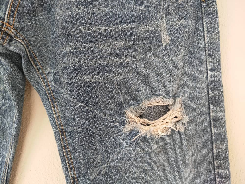 Japanese Brand Double Waist Distressed Denim Size US 32 / EU 48 - 4 Thumbnail