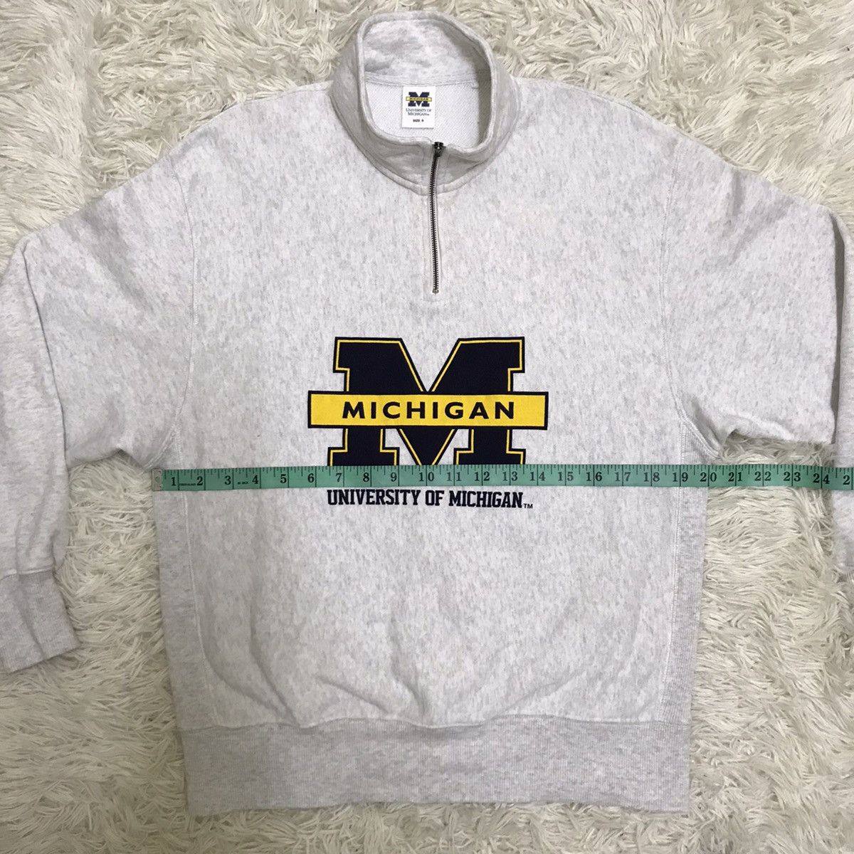 GU UNIVERSITY OF MICHIGAN BIGLOGO HALF ZIPPER SWEATSHIRT Size US M / EU 48-50 / 2 - 11 Thumbnail