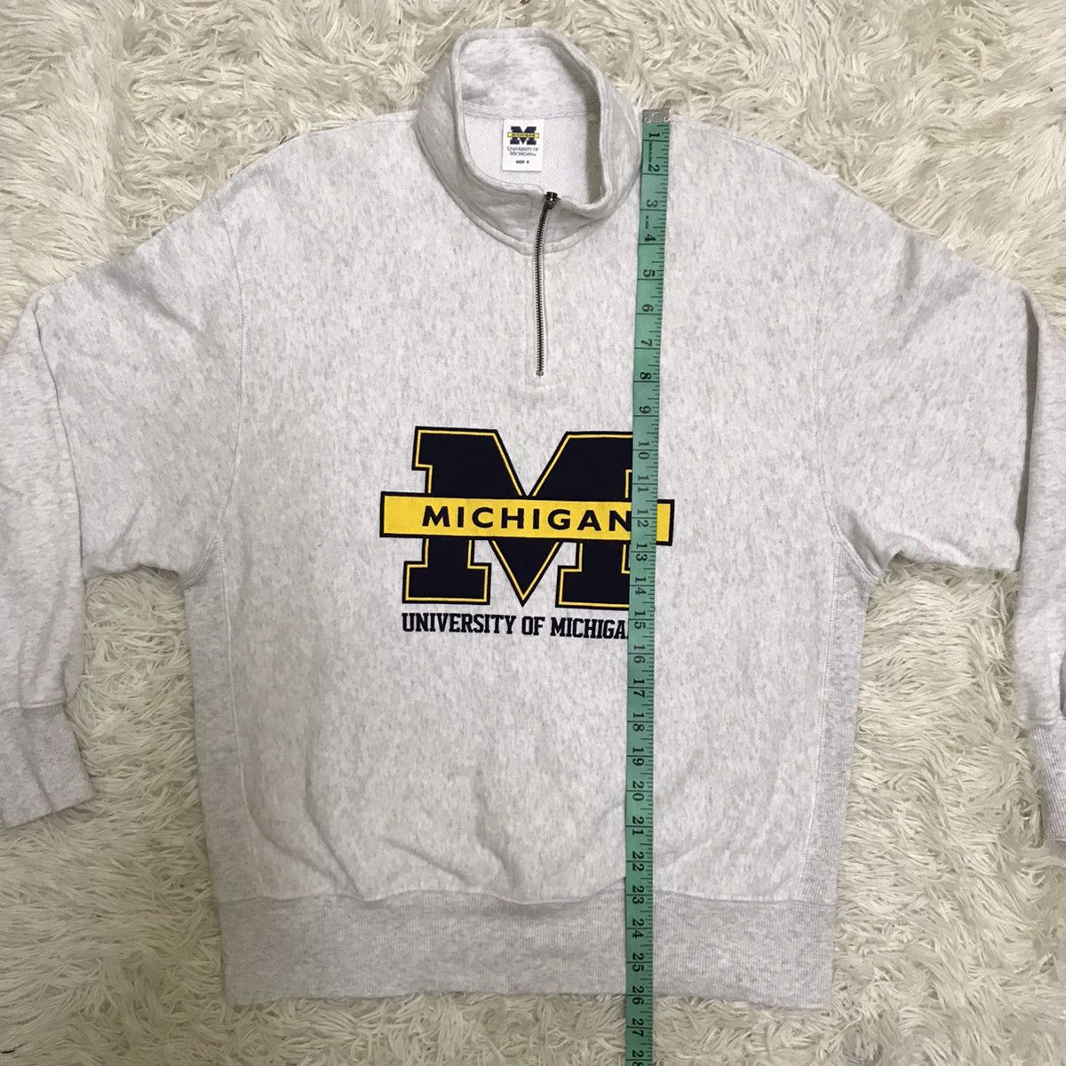 GU UNIVERSITY OF MICHIGAN BIGLOGO HALF ZIPPER SWEATSHIRT Size US M / EU 48-50 / 2 - 12 Thumbnail