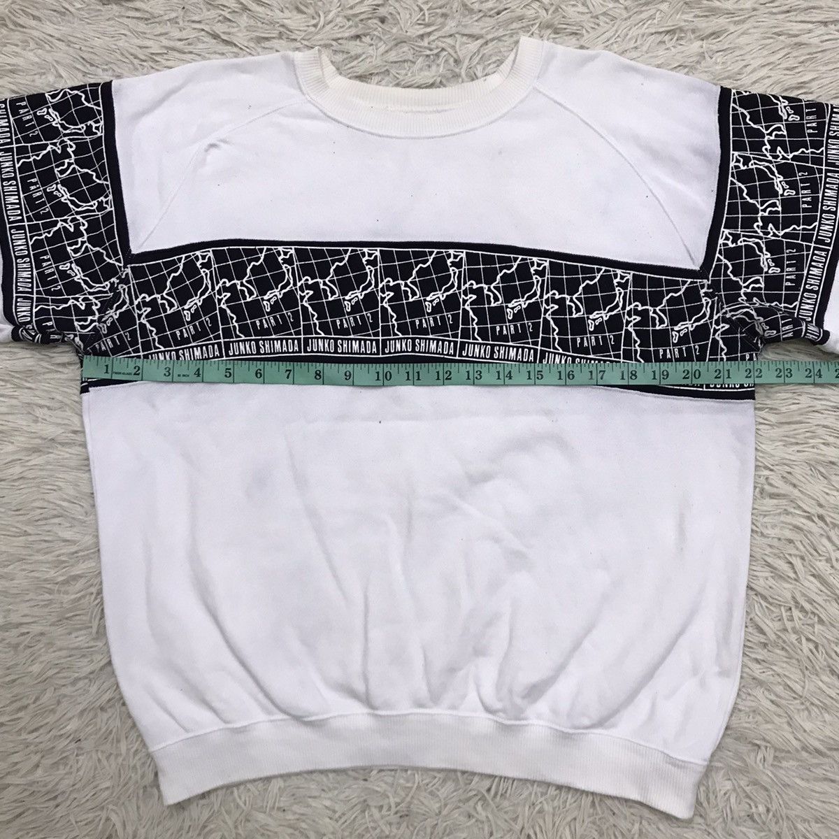 Japanese Brand × Junko Shimada × Vintage Vintage Junko Shimada Part 2 sweatshirt Size US M / EU 48-50 / 2 - 12 Thumbnail