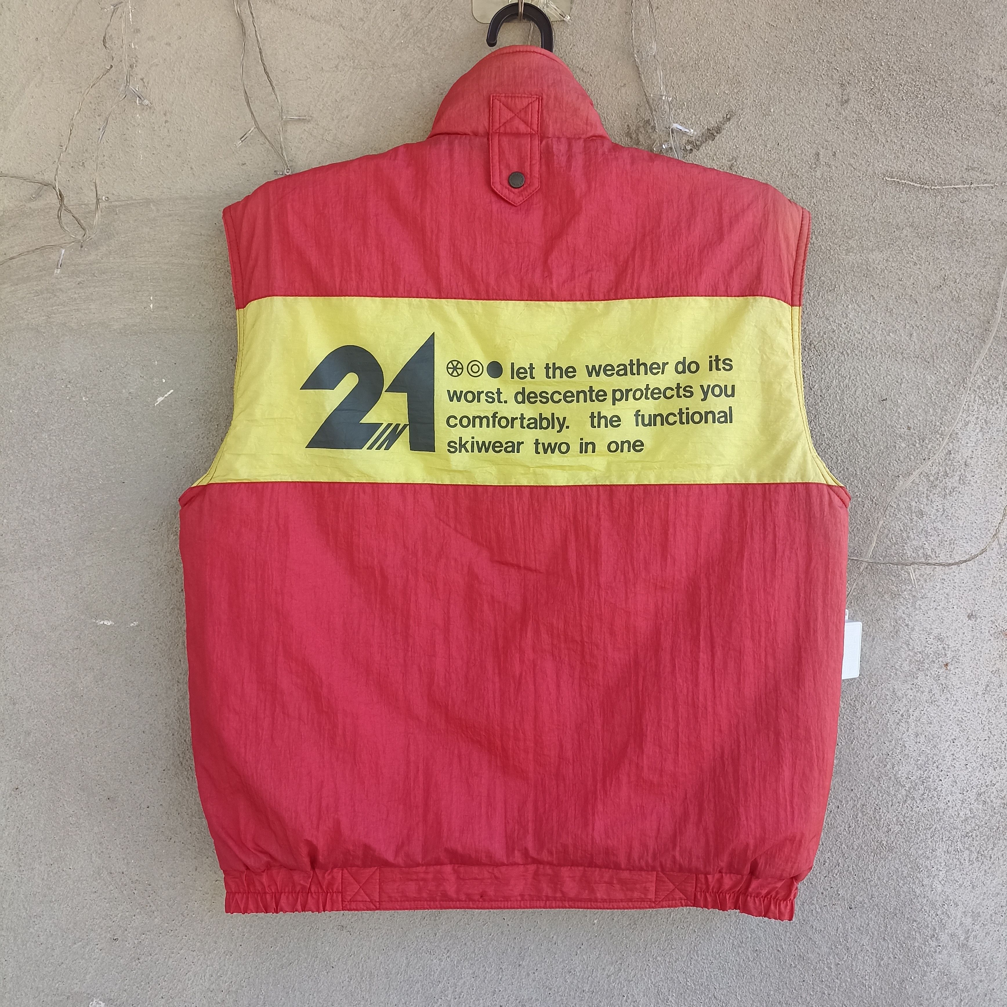 Descente × Japanese Brand Decente Two in One Skiwear Vest Size US M / EU 48-50 / 2 - 13 Thumbnail