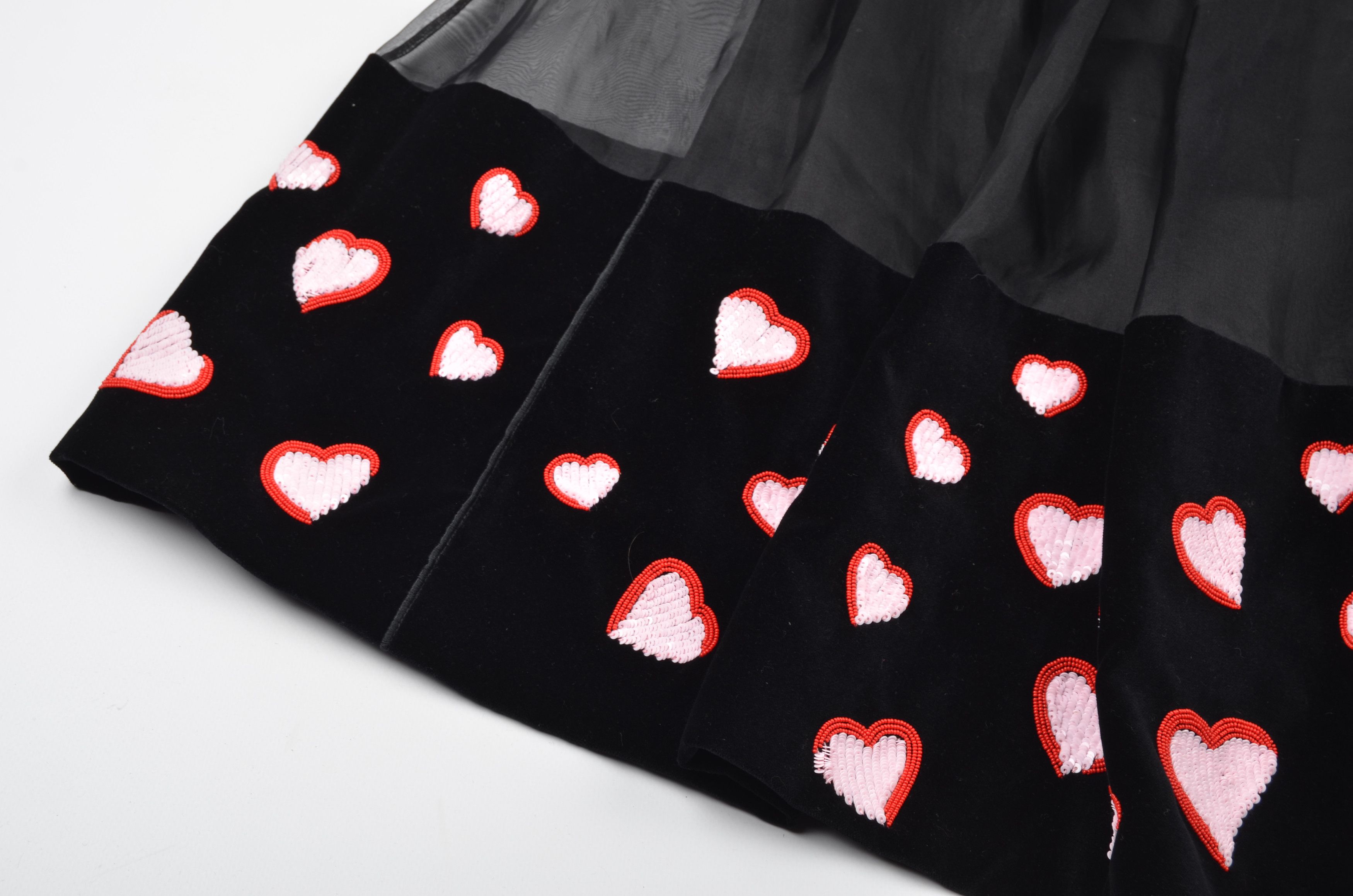 Marc Jacobs Marc Jacobs Embroidered Hearts Mesh Petticoat Midi Skirt Size 26" / US 2 / IT 38 - 6 Thumbnail