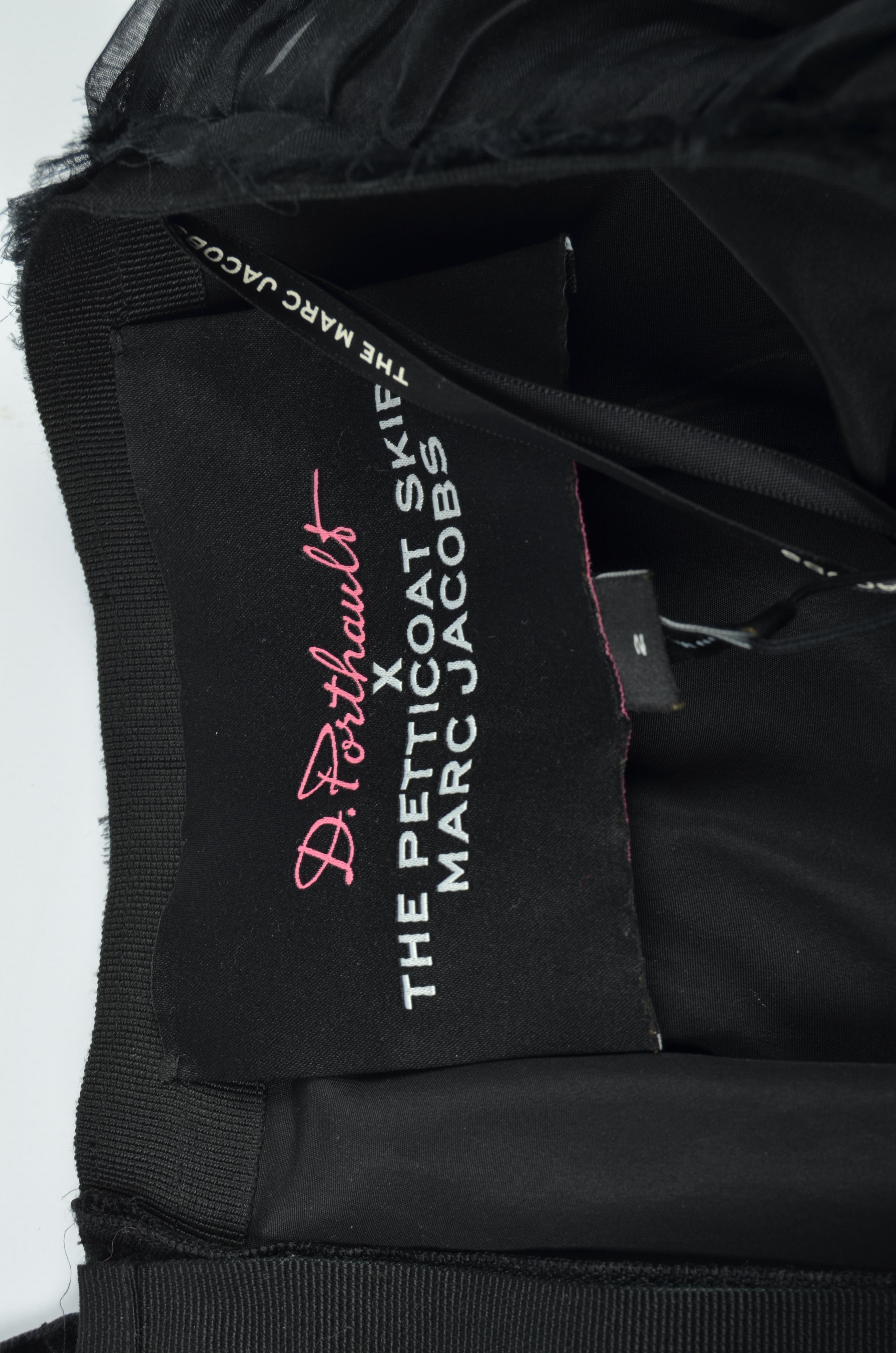 Marc Jacobs Marc Jacobs Embroidered Hearts Mesh Petticoat Midi Skirt Size 26" / US 2 / IT 38 - 8 Thumbnail