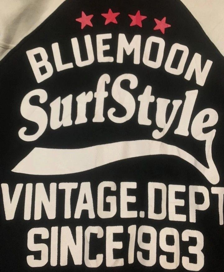 Vintage Rare Varsity Blue Moon vintage dept since 1993 Size US L / EU 52-54 / 3 - 3 Thumbnail