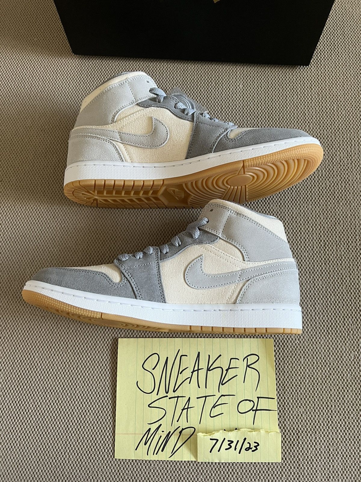 Jordan Brand × Nike BRAND NEW JORDAN 1 COCONUT MILK SIZE: 8.5 FAST SHIPPING Size US 8.5 / EU 41-42 - 2 Thumbnail