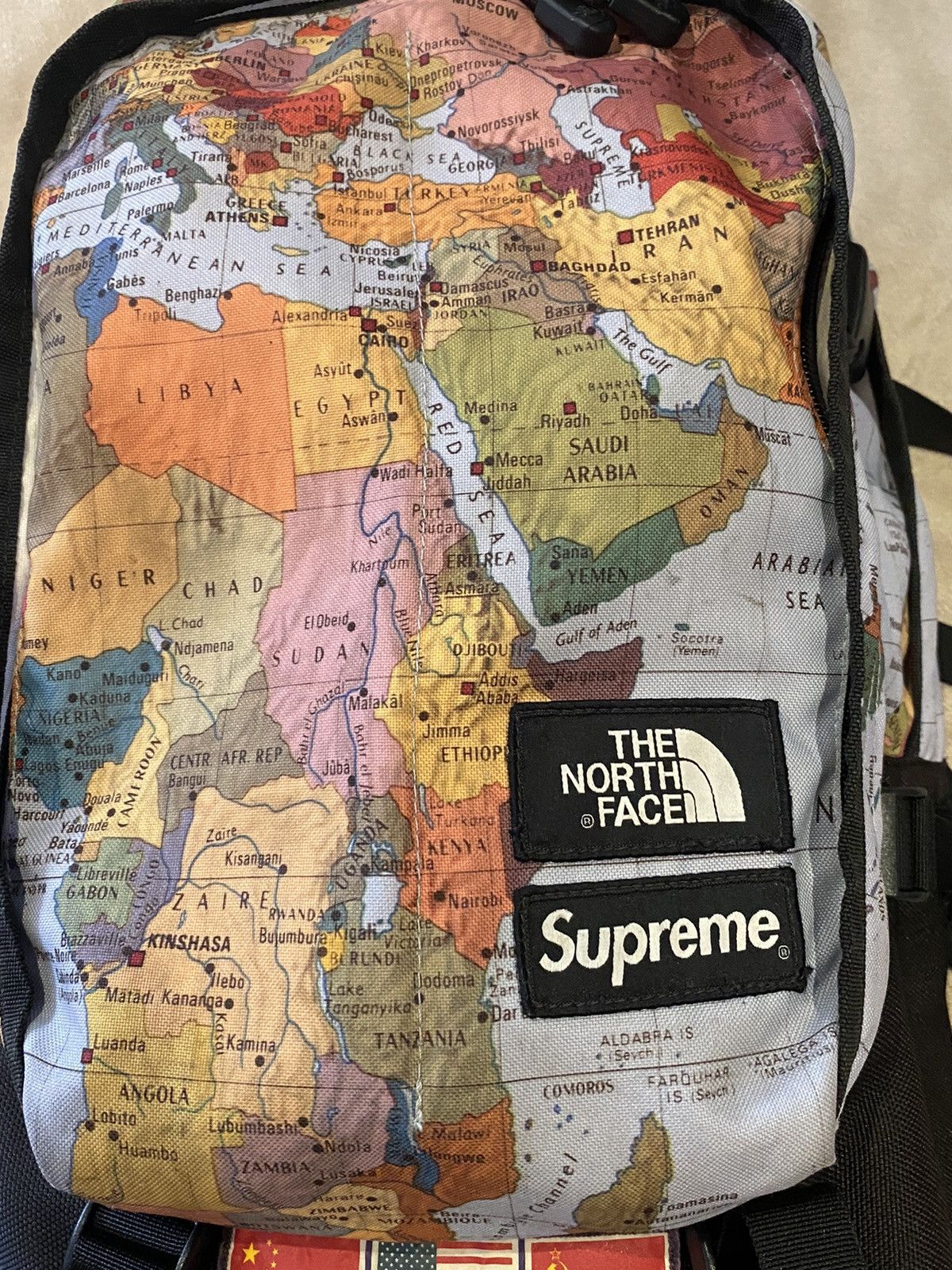 Supreme × The North Face Supreme The North Face Expedition Maps Backpack Rare Size ONE SIZE - 14 Thumbnail