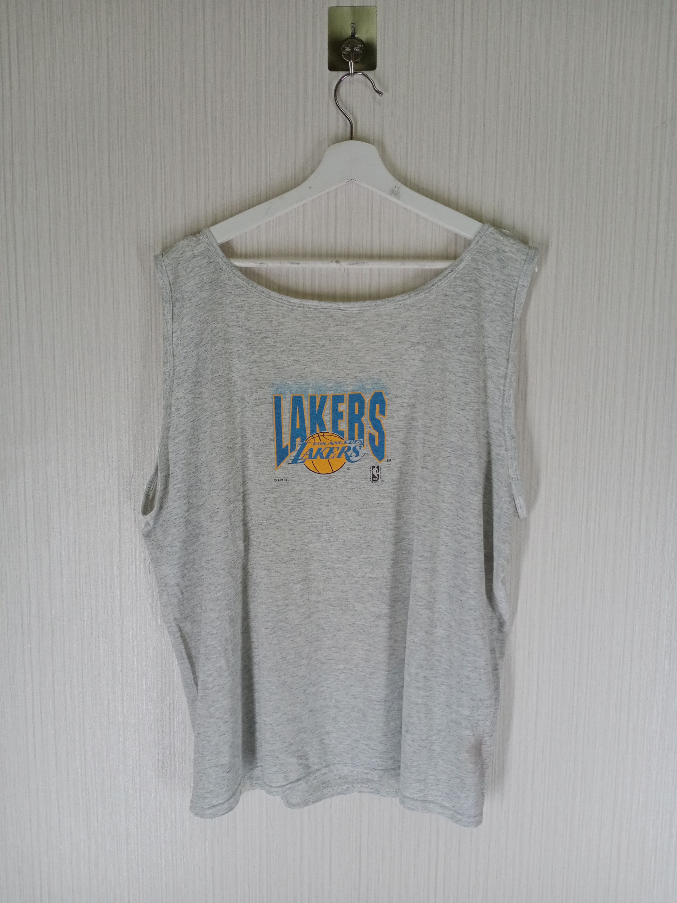 NBA Vintage 90s NBA Lakers Tank Top Tee Size US L / EU 52-54 / 3 - 3 Thumbnail