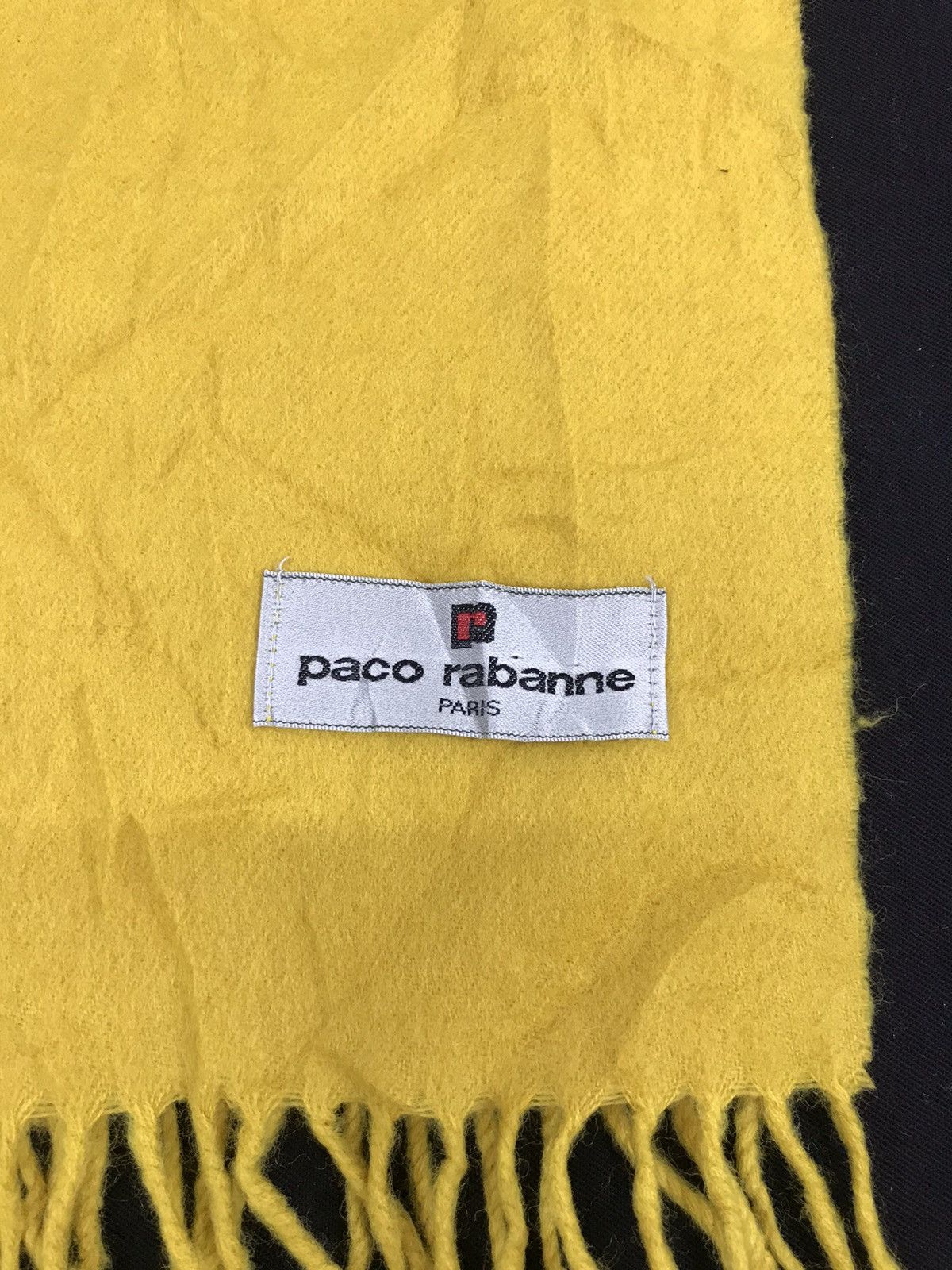 Designer Paco Robanne Paris Muffler Scarf Luxury Fashion Designer Size ONE SIZE - 3 Thumbnail