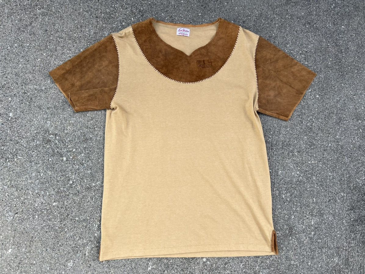 Vintage 2004 Levi’s Hybrid Leather Cotton t shirt