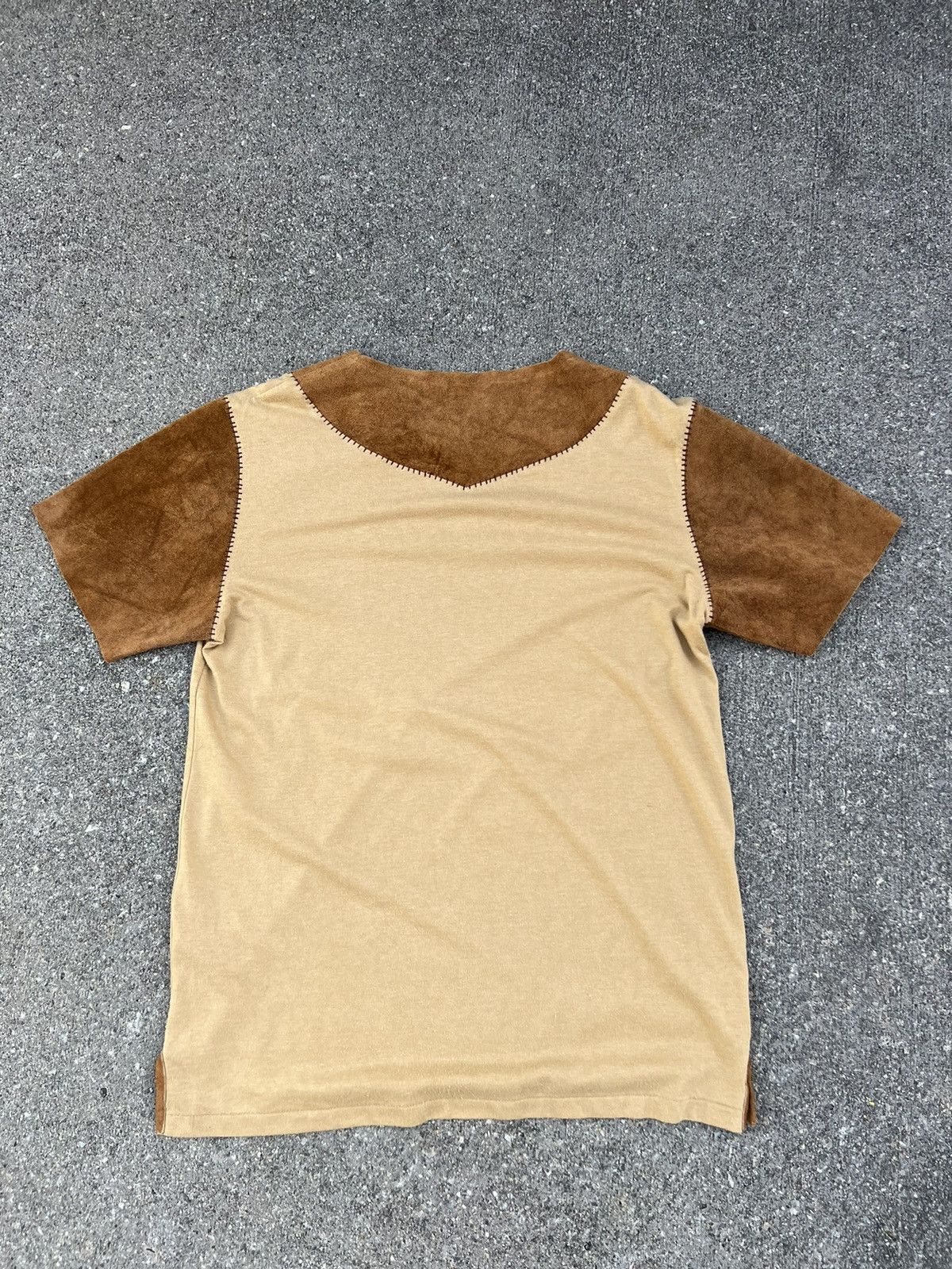 Levi's Vintage 2004 Levi’s Hybrid Leather Cotton t shirt Size US M / EU 48-50 / 2 - 3 Thumbnail