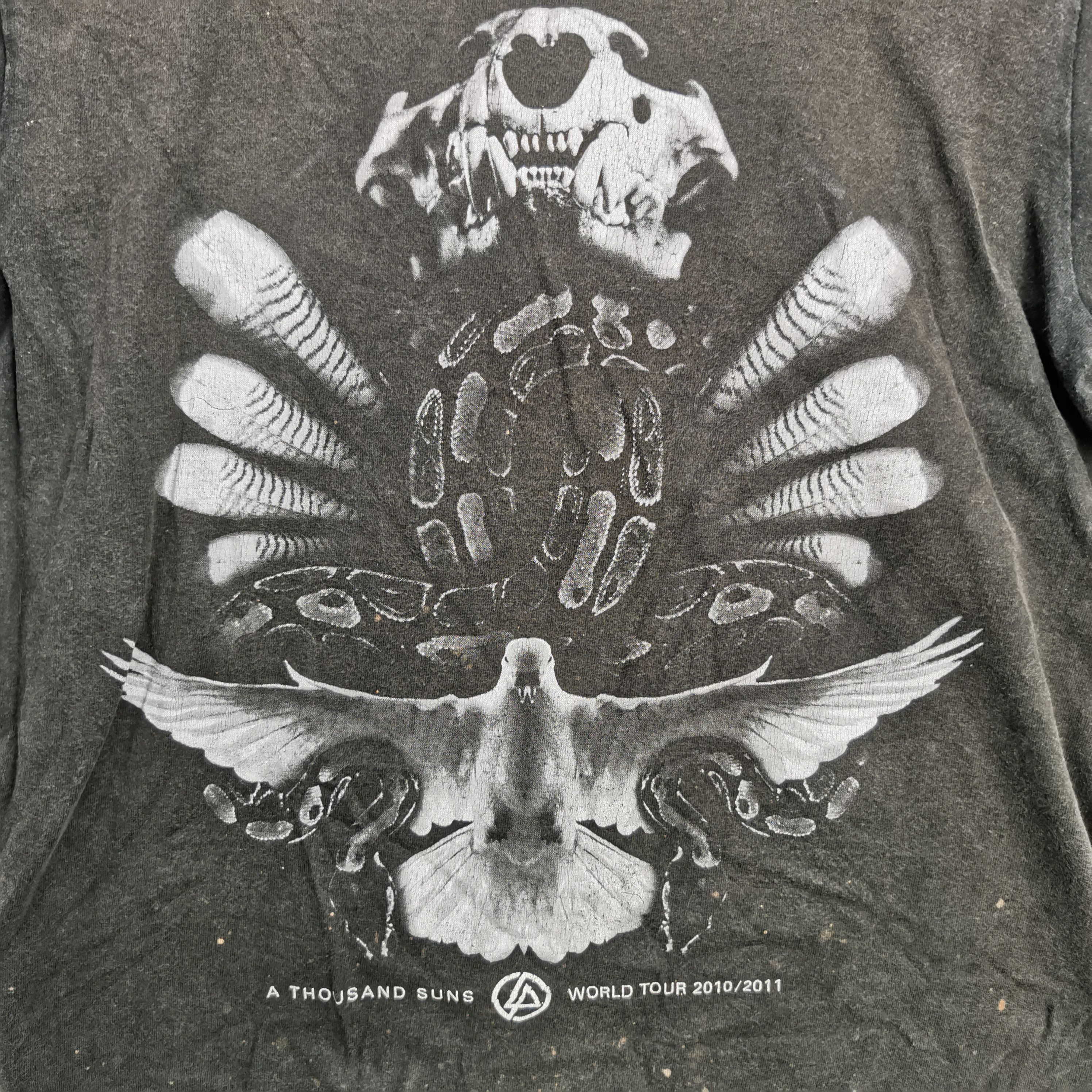 Band Tees Linkin Park T Shirt Thousand Suns Tour Rock Band Tees Size US S / EU 44-46 / 1 - 4 Thumbnail
