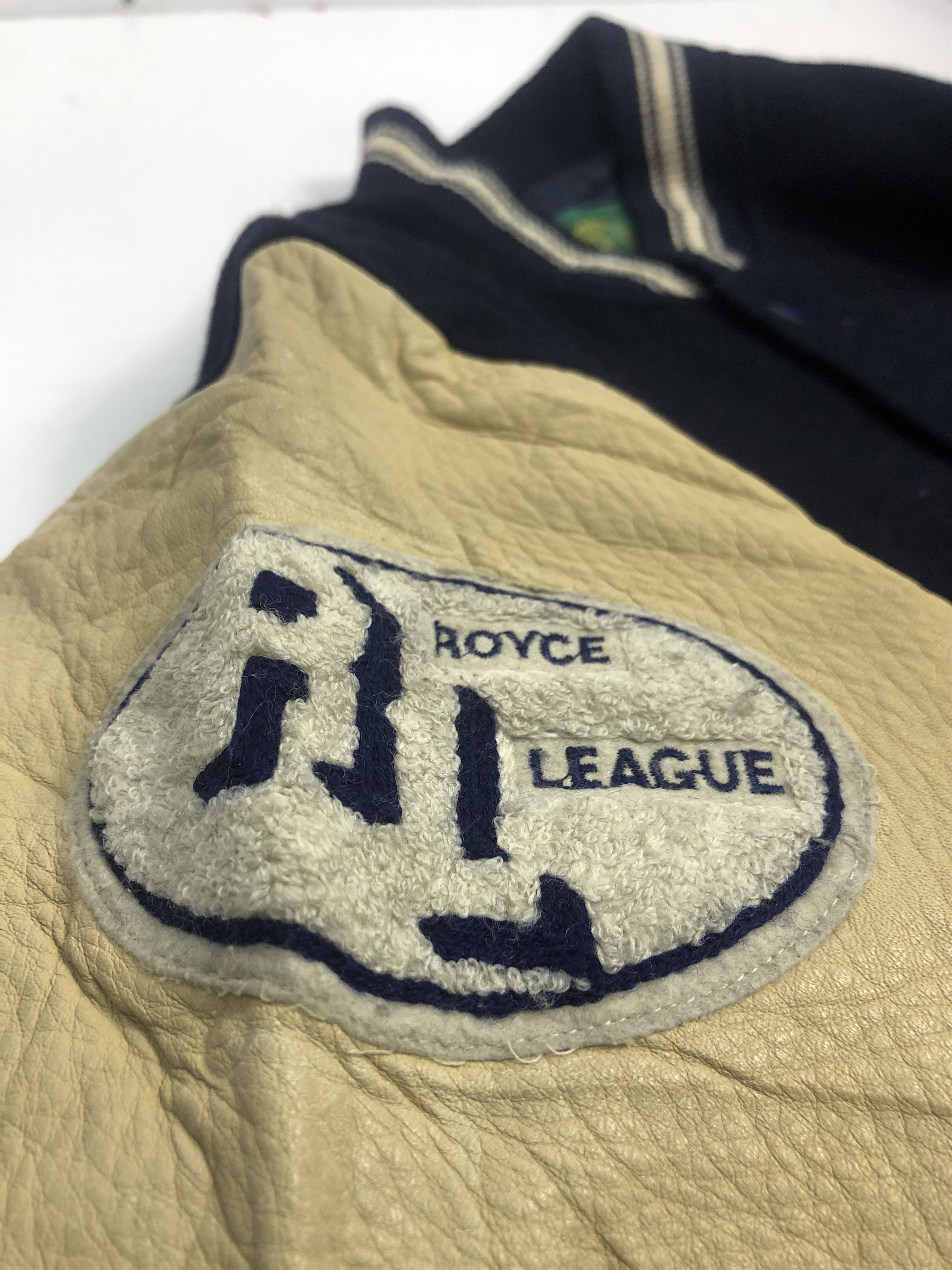 Japanese Brand Vintage 90s Royce Leagu Varsity Leather Jacket Black V0063 Size US L / EU 52-54 / 3 - 6 Thumbnail