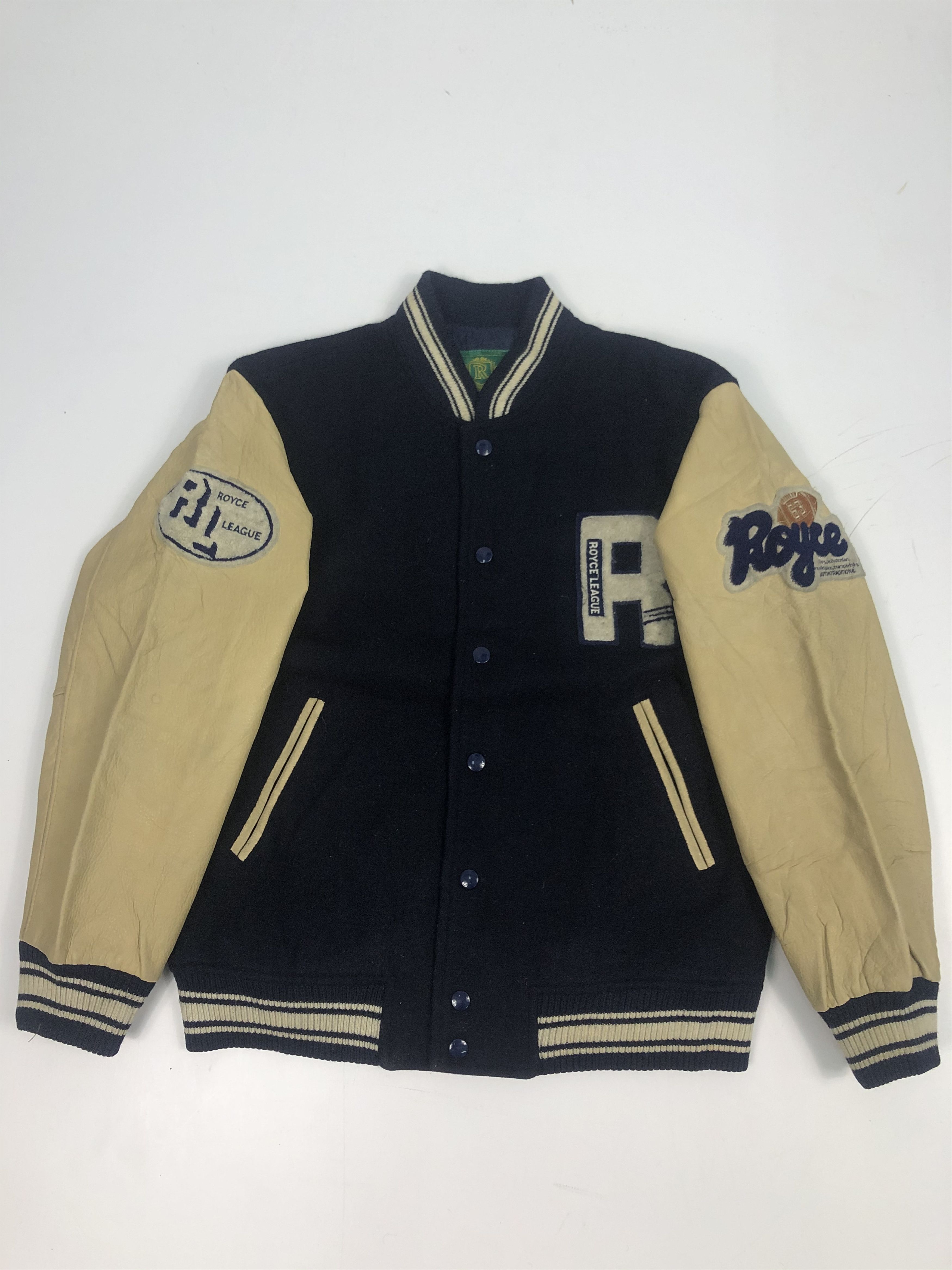 Japanese Brand Vintage 90s Royce Leagu Varsity Leather Jacket Black V0063 Size US L / EU 52-54 / 3 - 2 Thumbnail