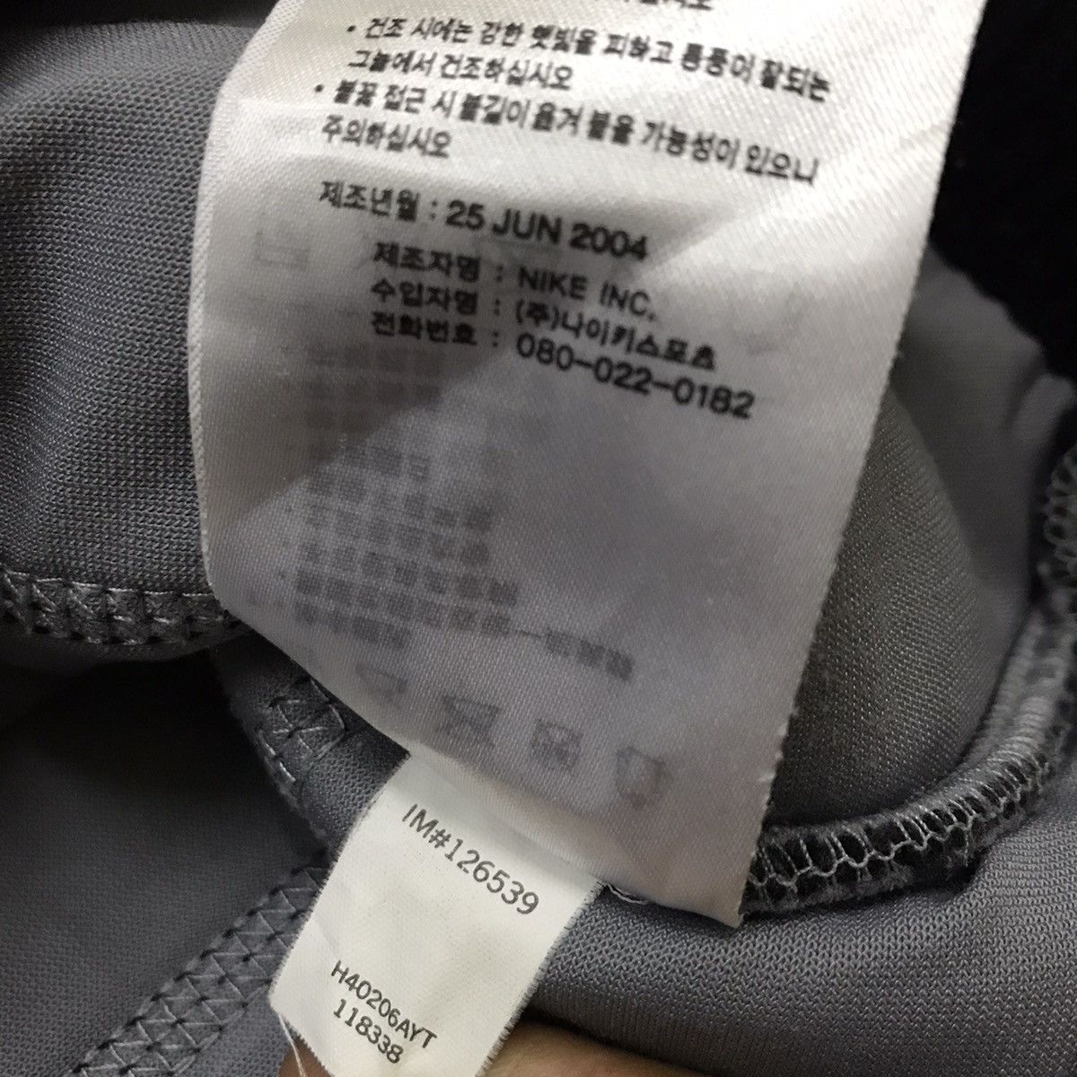 Nike ACG Vintage Nike Acg HalfZipper Knitwear Sweater patch smalllogo Size US M / EU 48-50 / 2 - 15 Thumbnail