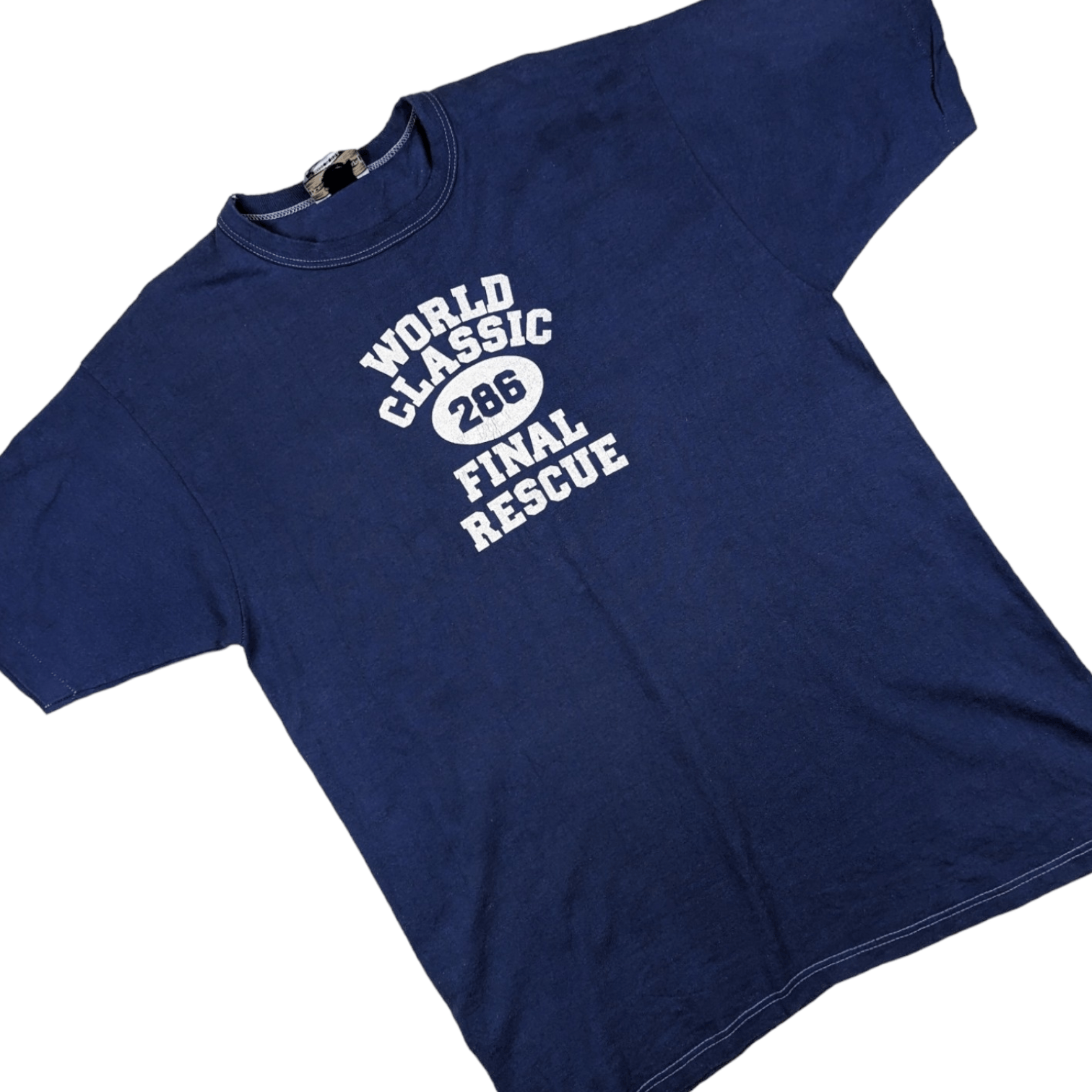 Vintage Vintage 90's WORLD CLASSIC Final Rescue Graphic T-Shirt Size US L / EU 52-54 / 3 - 3 Thumbnail