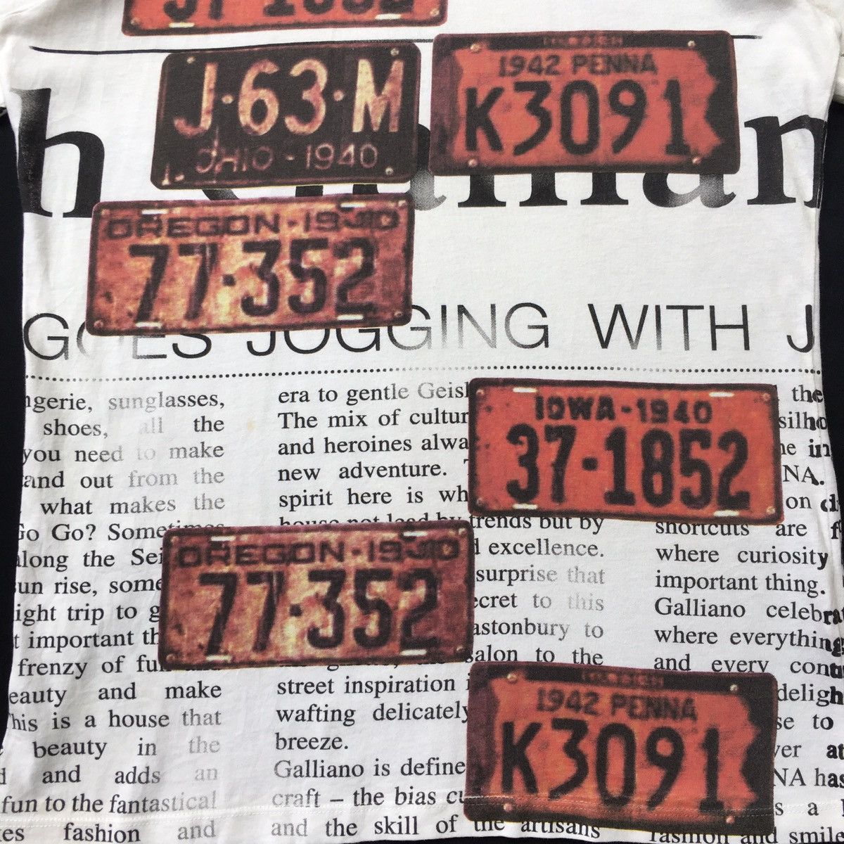 John Galliano Rare Vintage John Galliano Newspaper Tshirt Size US S / EU 44-46 / 1 - 6 Thumbnail