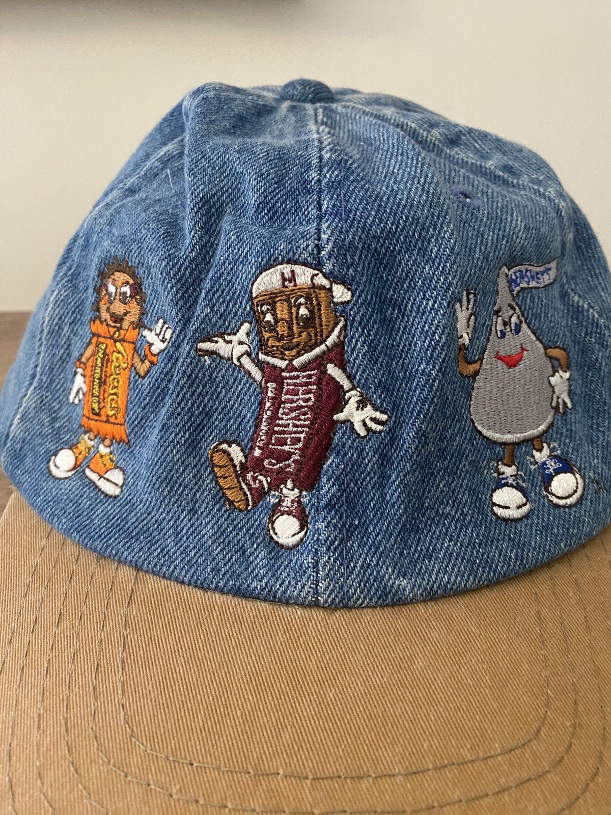 Vintage Vintage NWT 90’s Hershey’s Chocolates Denim Dad Hat Cap New Size ONE SIZE - 2 Thumbnail