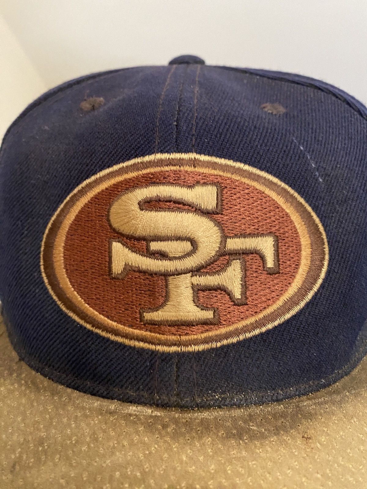 NFL Vintage 90’s San Francisco 49ers Distressed Strapback Hat Size ONE SIZE - 2 Thumbnail