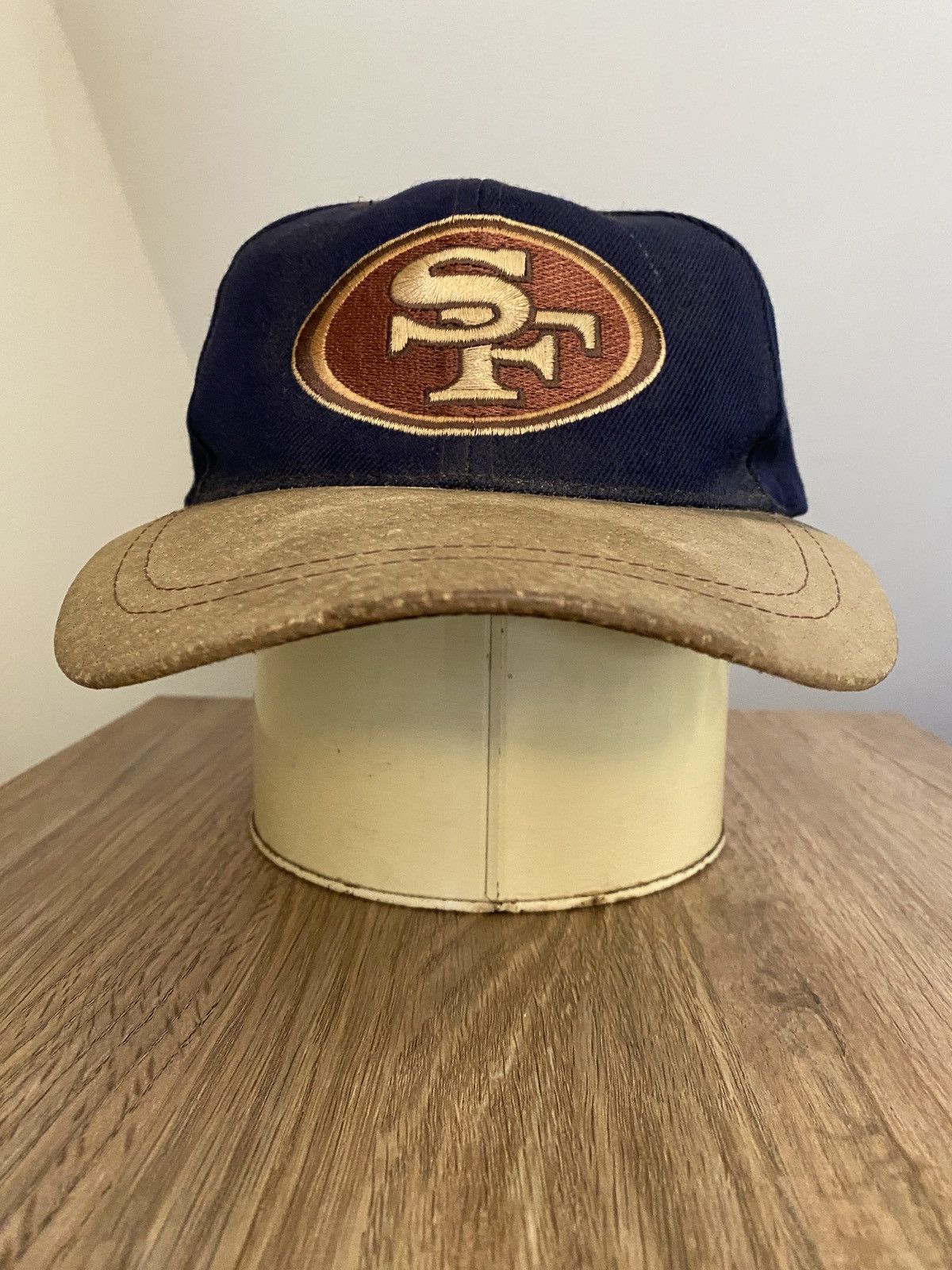 NFL Vintage 90’s San Francisco 49ers Distressed Strapback Hat Size ONE SIZE - 5 Thumbnail