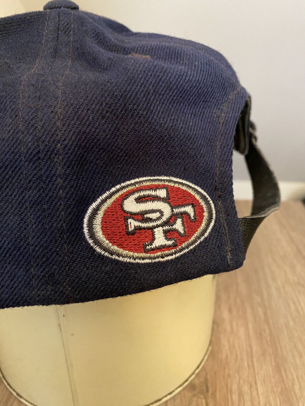 NFL Vintage 90’s San Francisco 49ers Distressed Strapback Hat Size ONE SIZE - 10 Thumbnail