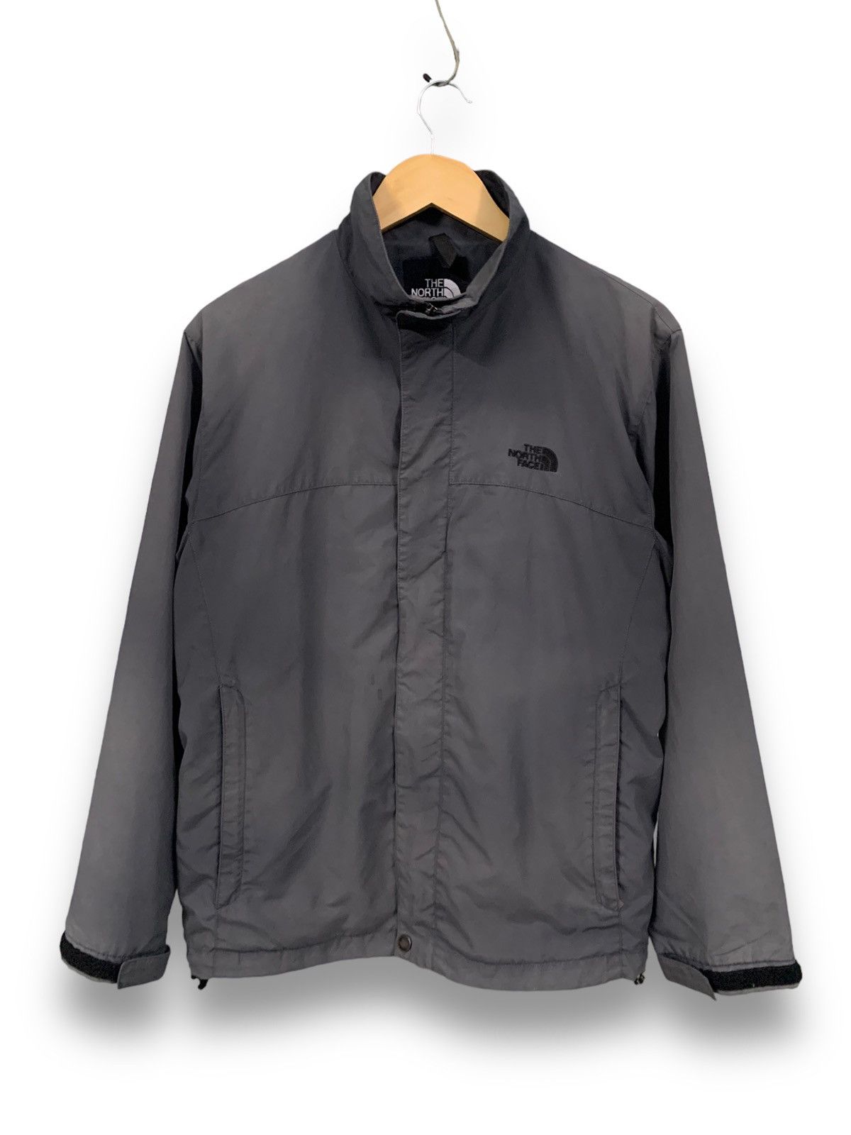The North Face The North Face Grey Faded Windbreaker Jacket Made in Japan Size US S / EU 44-46 / 1 - 1 Thumbnail