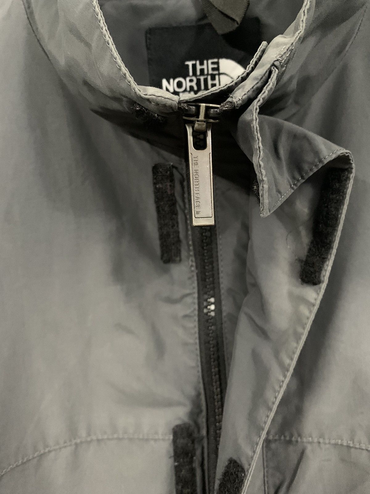The North Face The North Face Grey Faded Windbreaker Jacket Made in Japan Size US S / EU 44-46 / 1 - 4 Thumbnail