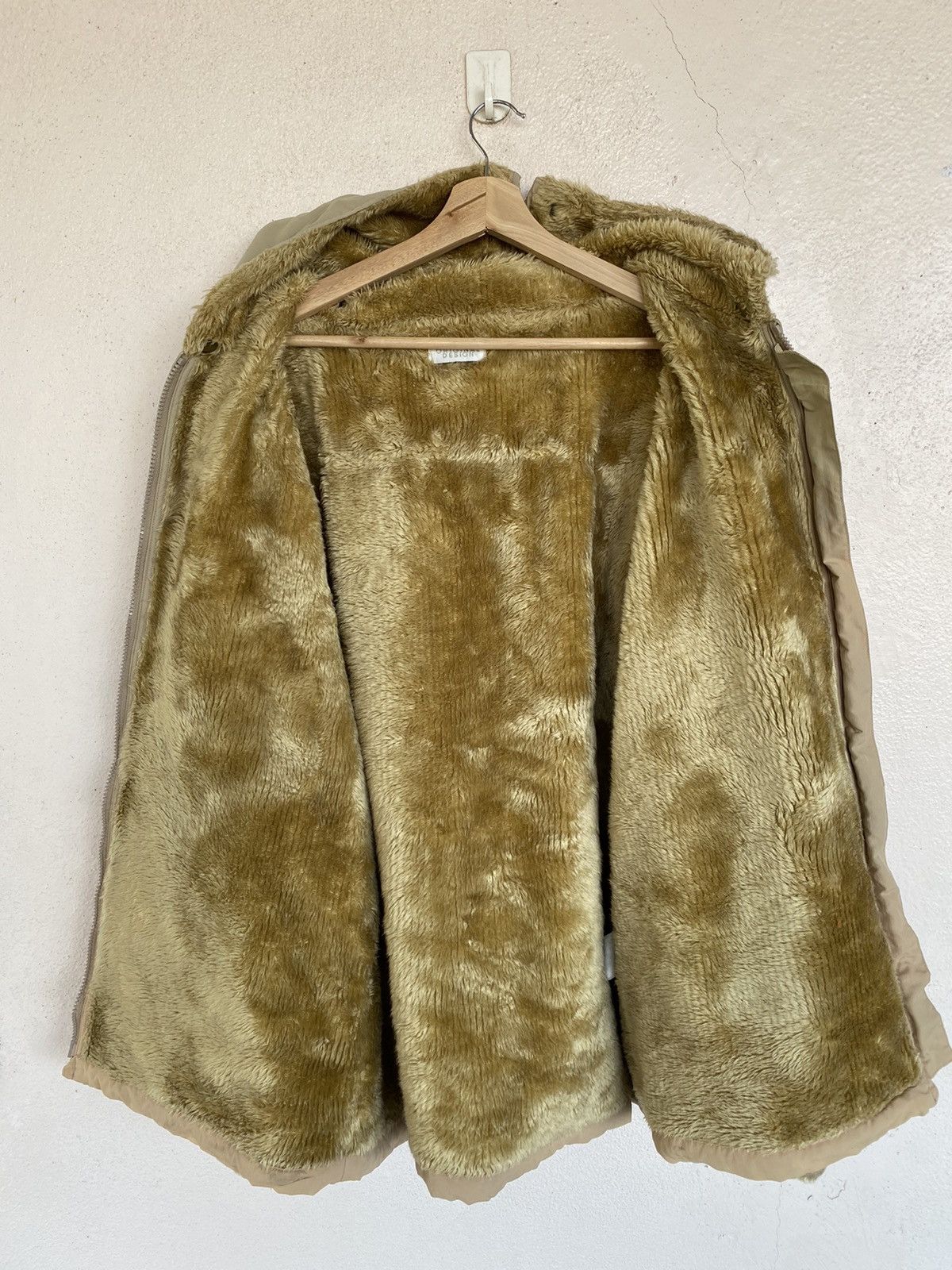 Japanese Brand Vintage Sundaded Suntory Boss Coffee Jacket Fur Sherpa Size US L / EU 52-54 / 3 - 3 Thumbnail