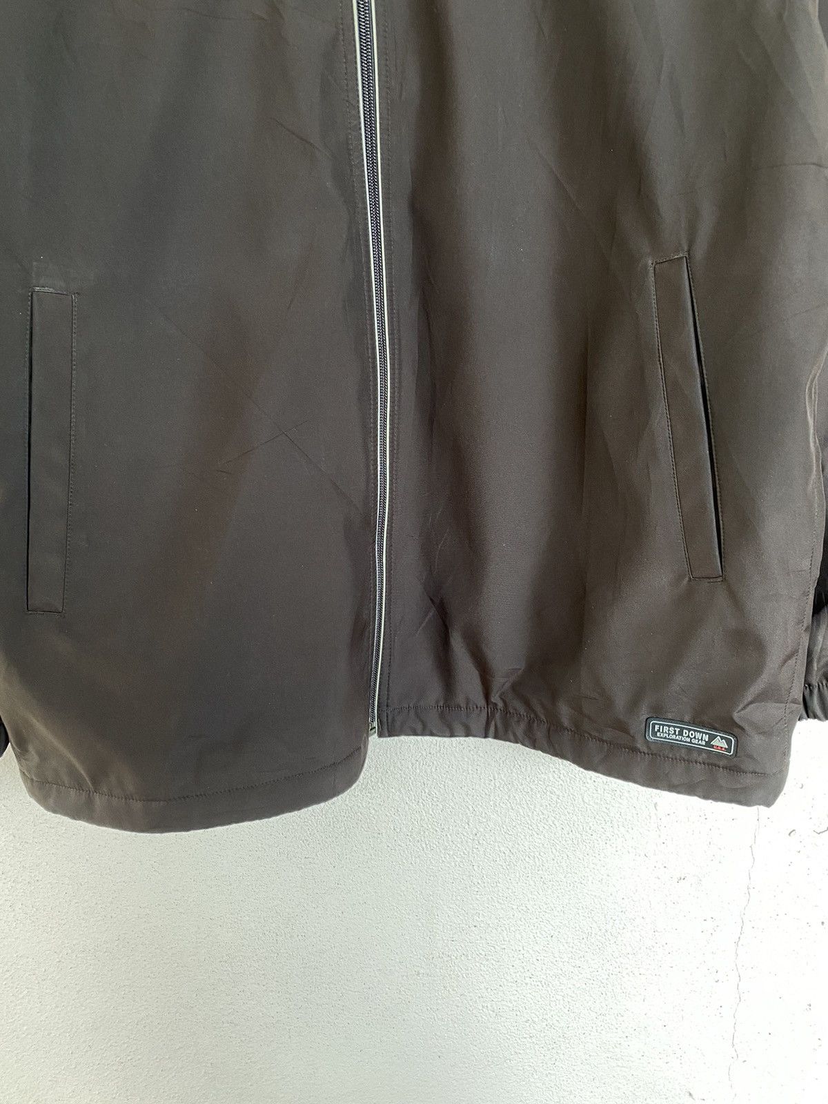 Japanese Brand Vintage First Down USA Jacket Puffer Jacket Travis Brown Size US L / EU 52-54 / 3 - 6 Thumbnail