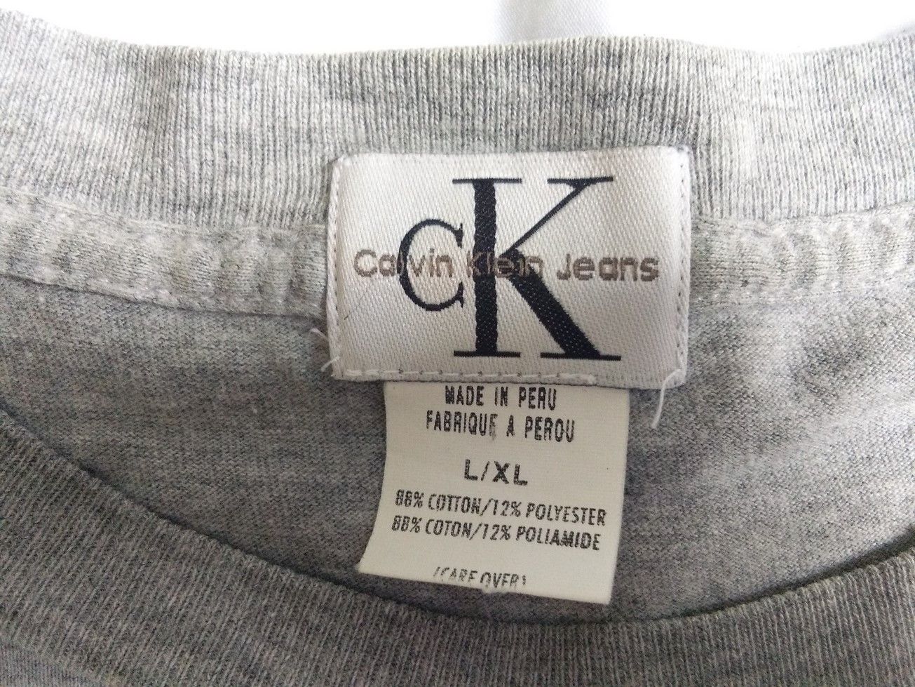 Calvin Klein VINTAGE 90s CK CALVIN KLEIN SPELL OUT LOGO Size US XL / EU 56 / 4 - 3 Thumbnail